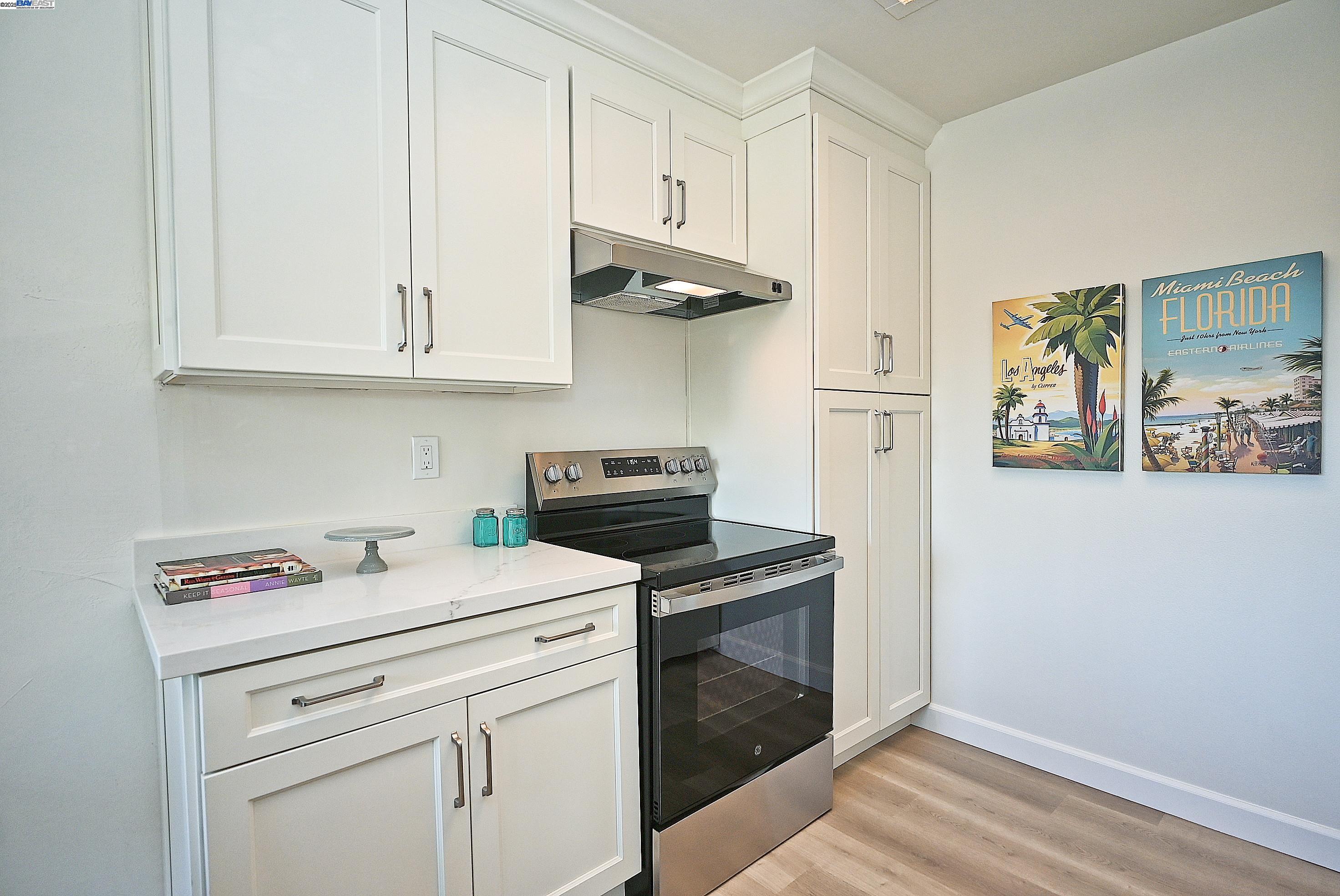 Photo #16: 41112105 Listing: Photo #16
