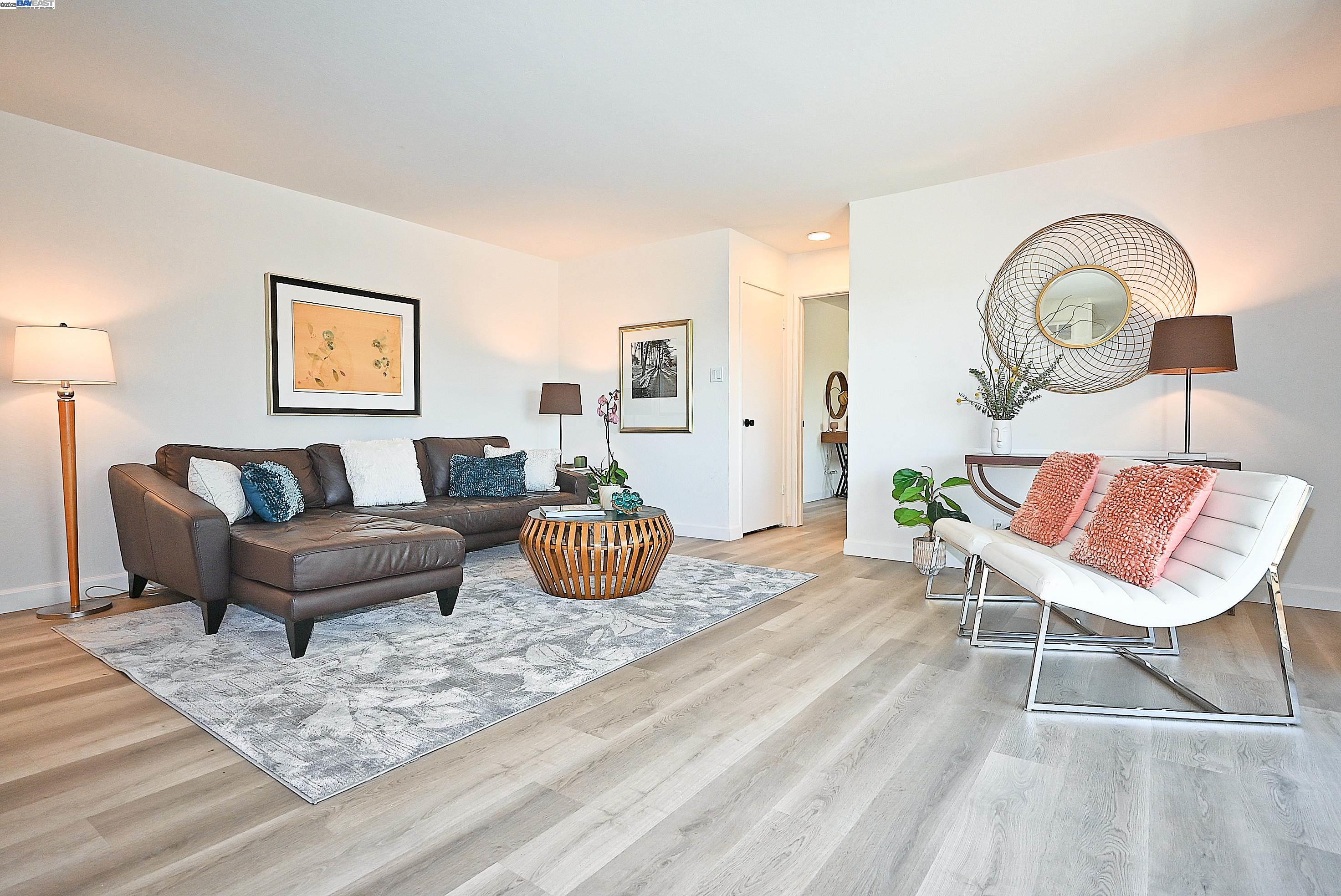 Photo #4: 41112105 Listing 