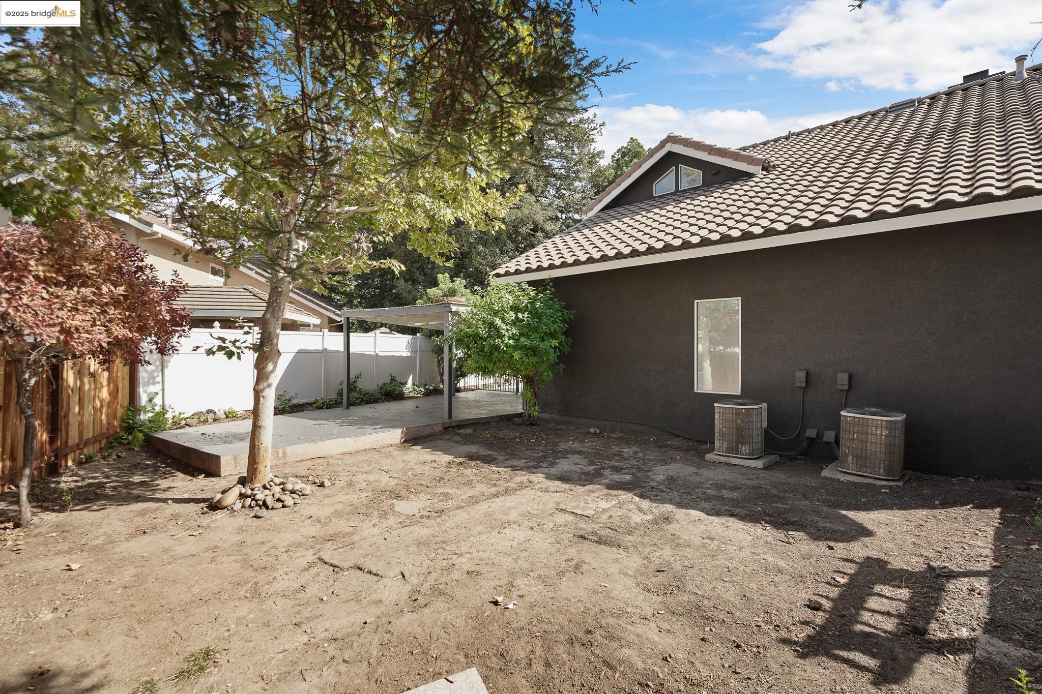 Detail Gallery Image 36 of 59 For 3412 Shogoro Ln, Stockton,  CA 95206 - 4 Beds | 2/1 Baths