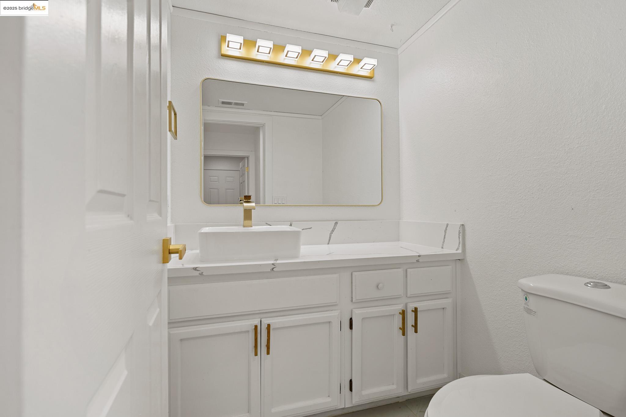 Detail Gallery Image 42 of 59 For 3412 Shogoro Ln, Stockton,  CA 95206 - 4 Beds | 2/1 Baths