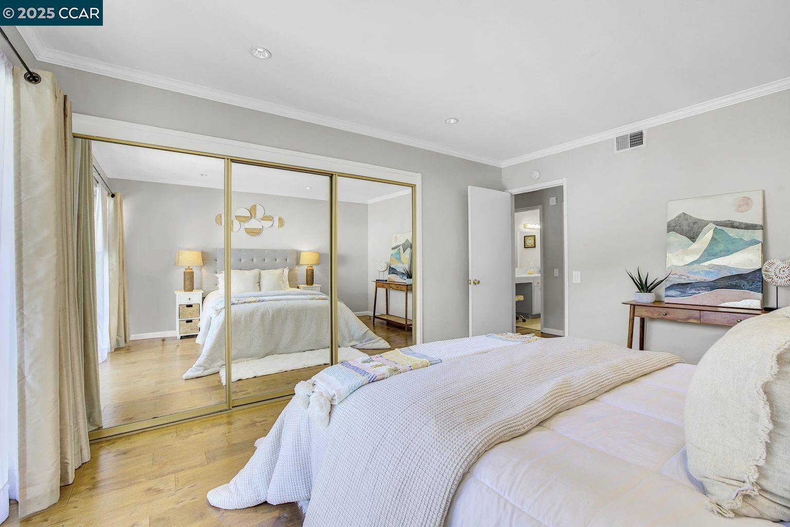 Photo #20: 41112107 Listing: Photo #20