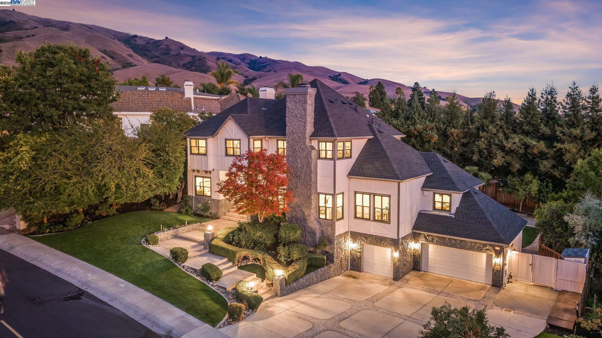 Front Image Thumbnail for BE41112108