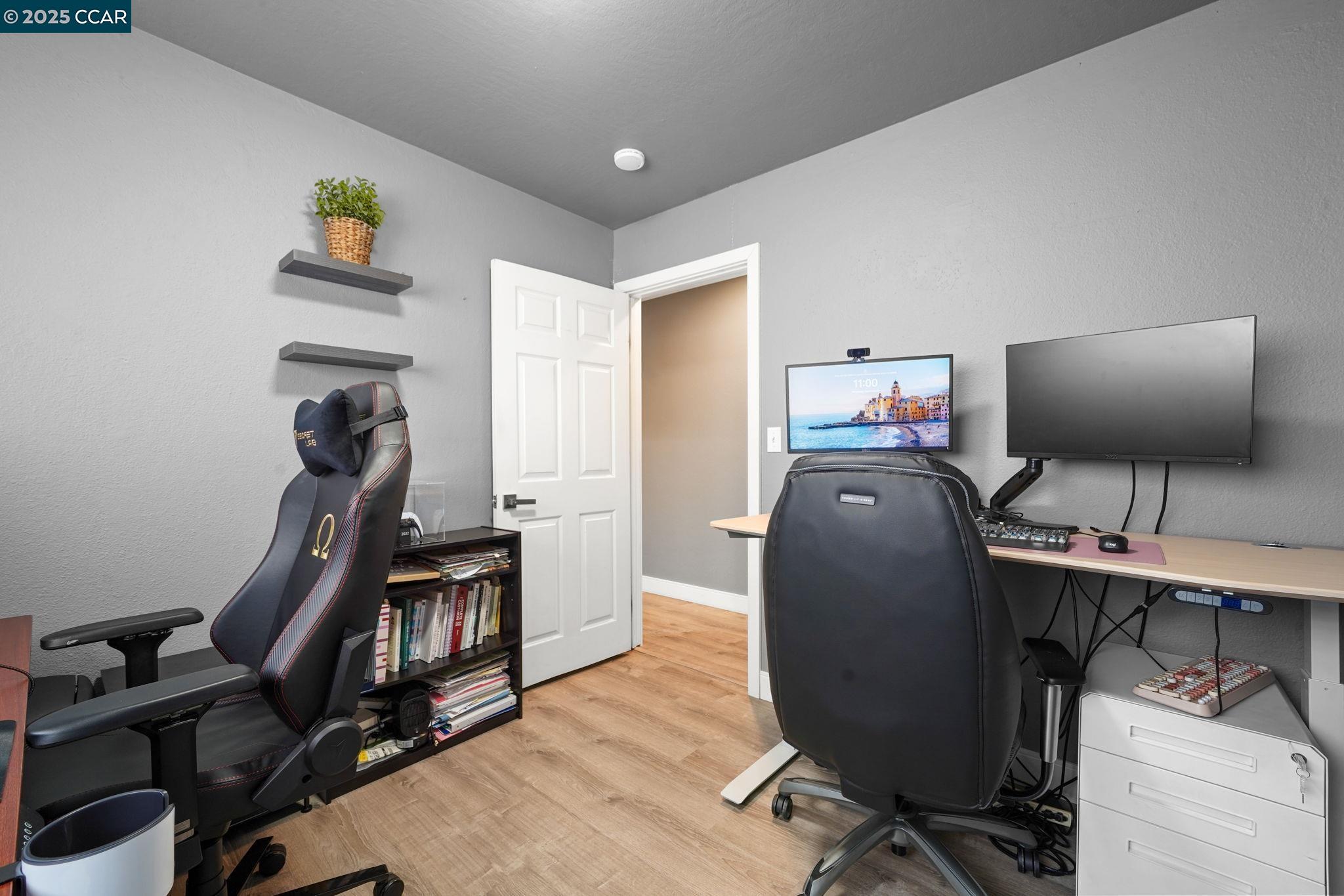 Detail Gallery Image 12 of 23 For 4317 Cowell Rd, Concord,  CA 94518 - 3 Beds | 2 Baths