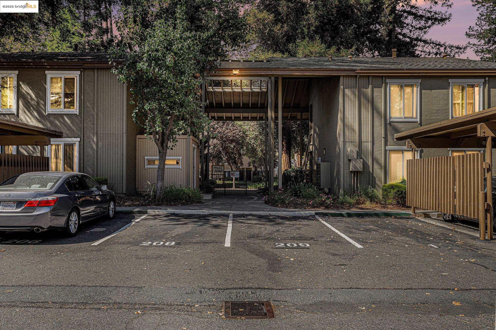 Photo #13: 41112147 Listing: Photo #13