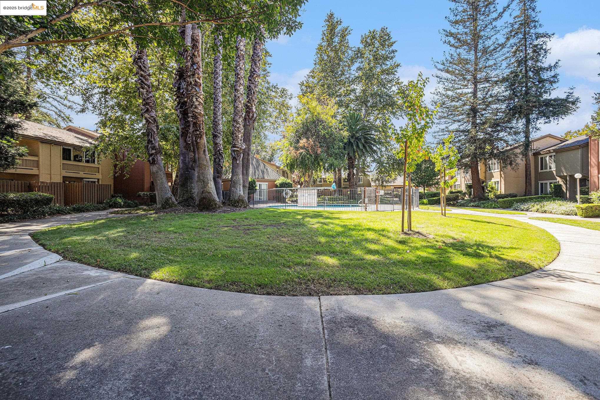 Photo #18: 41112147 Listing: Photo #18