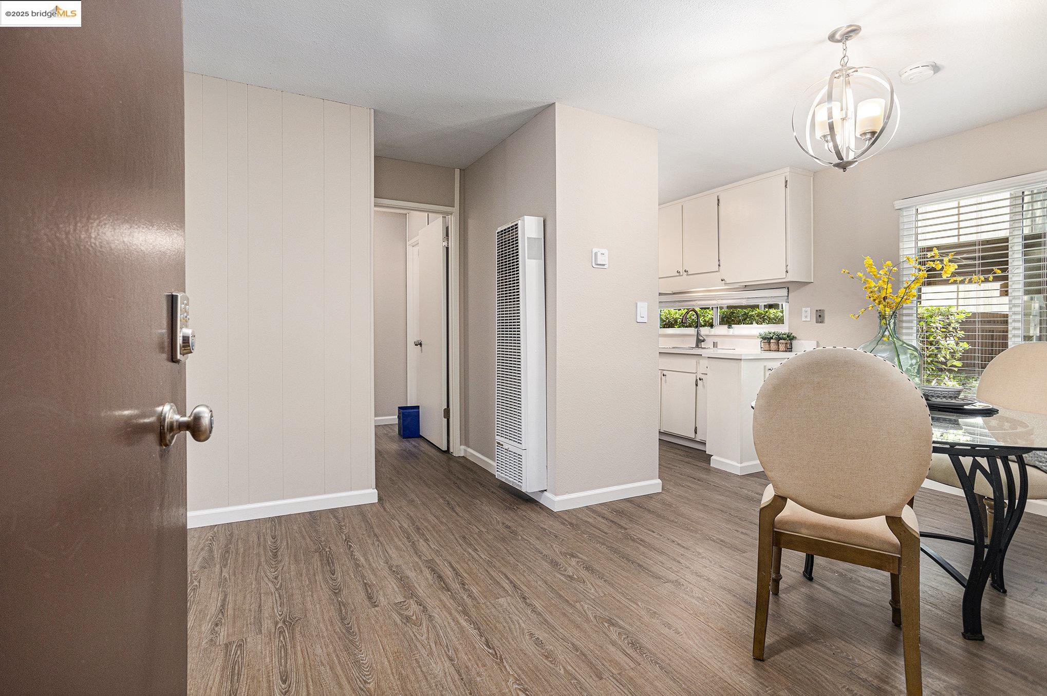 Photo #3: 41112147 Listing 