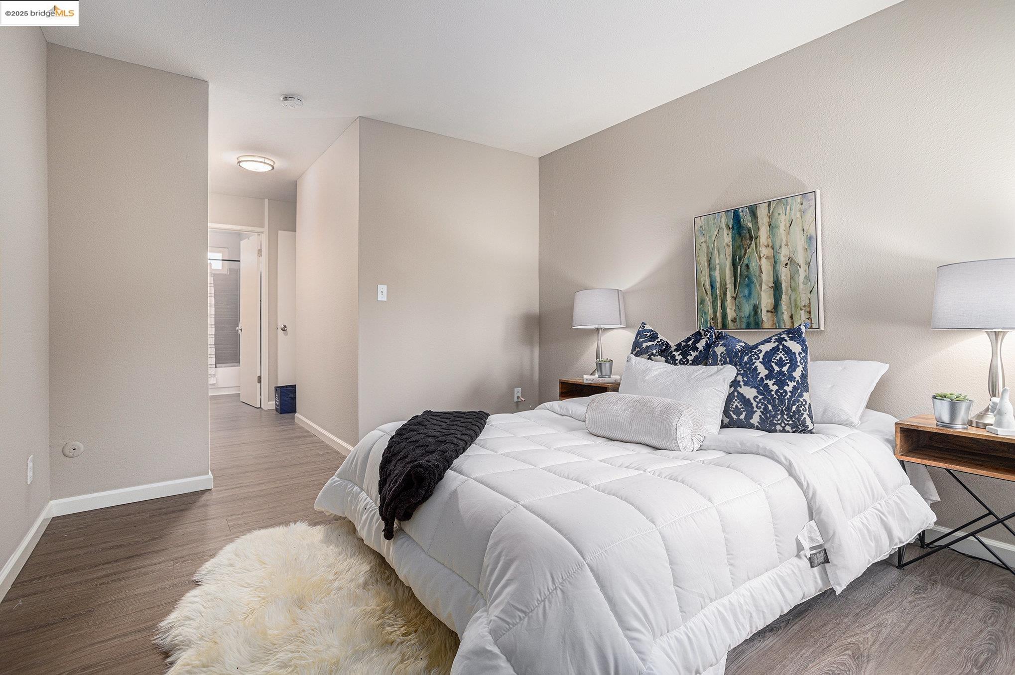 Photo #8: 41112147 Listing: Photo #8