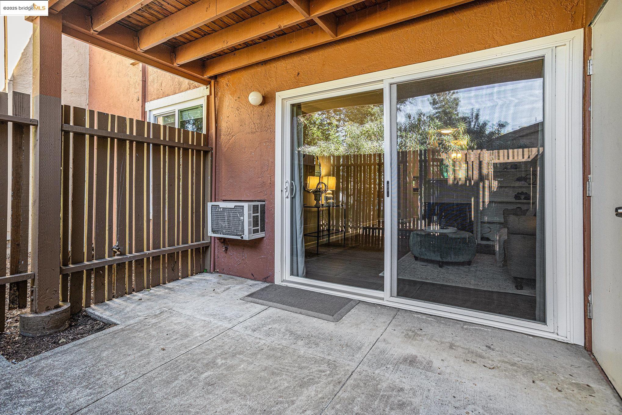 Photo #10: 41112147 Listing: Photo #10