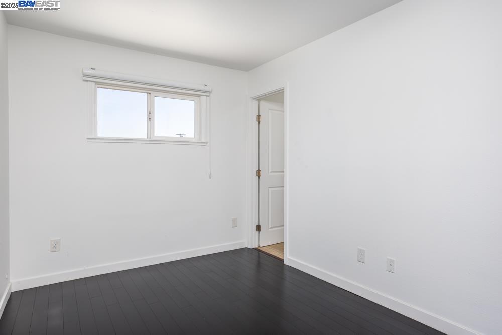 Detail Gallery Image 20 of 43 For 20378 Stanton Ave, Castro Valley,  CA 94546 - 3 Beds | 2 Baths