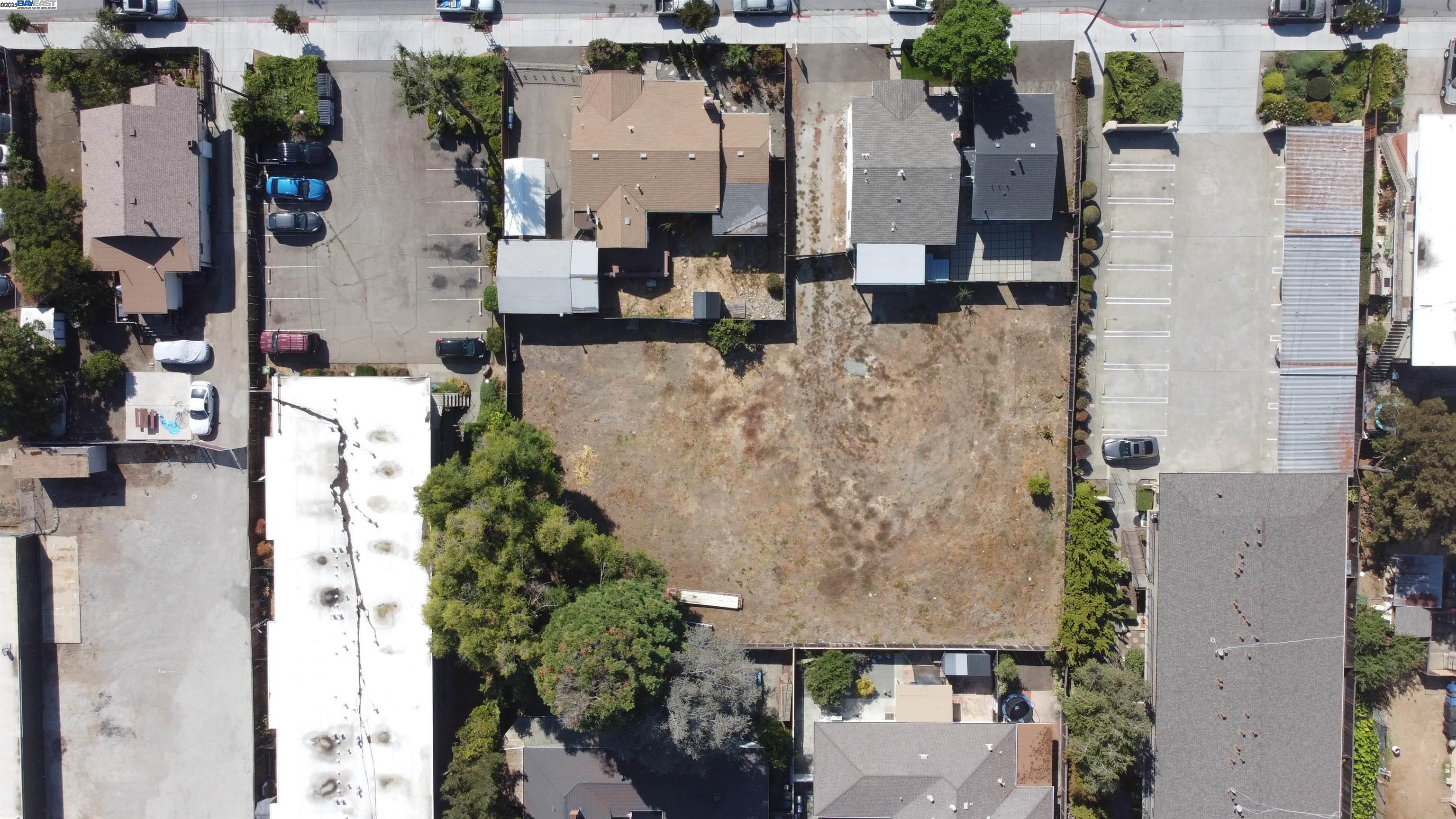 Detail Gallery Image 32 of 43 For 20378 Stanton Ave, Castro Valley,  CA 94546 - 3 Beds | 2 Baths