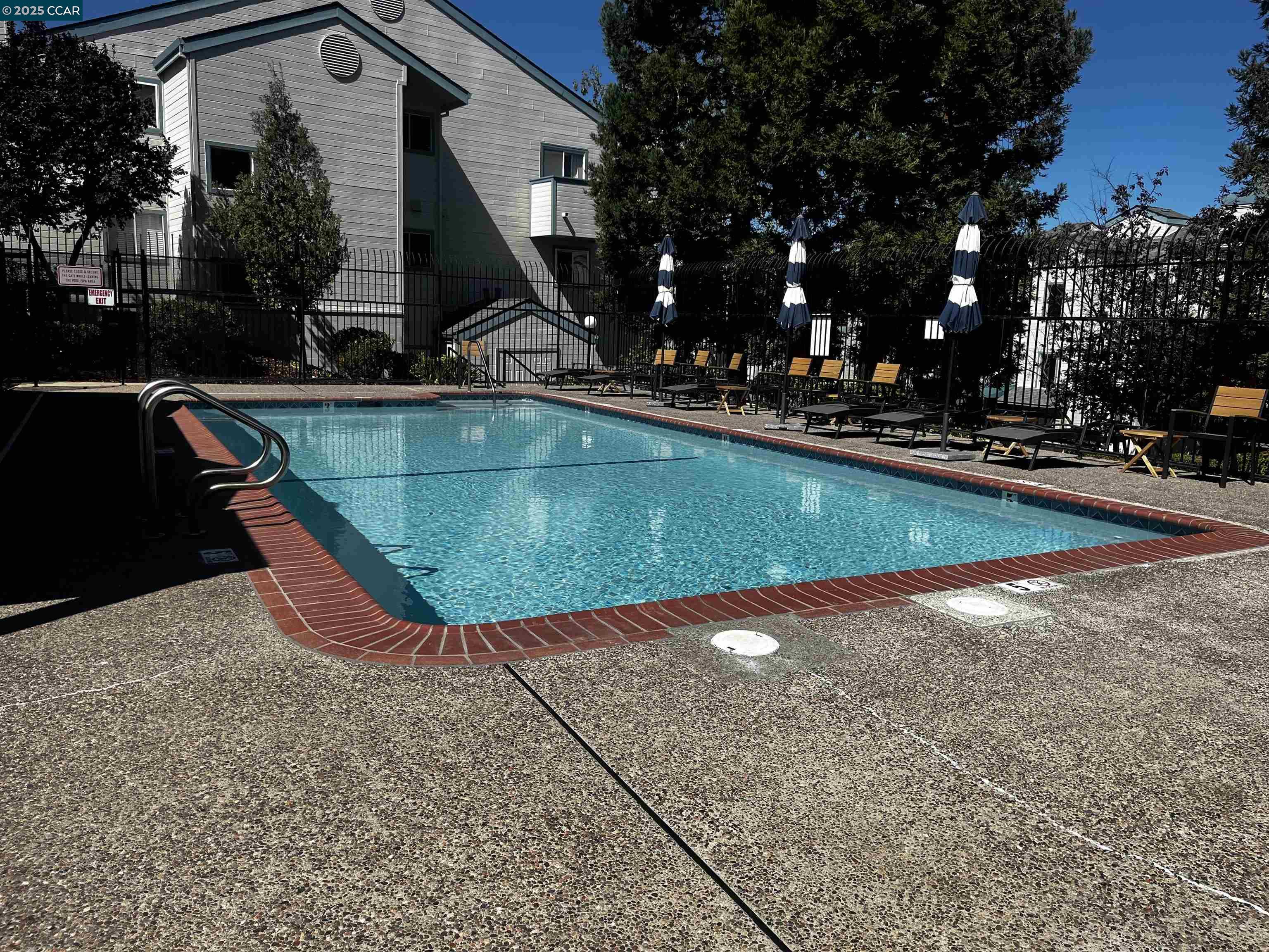Photo #27: 41112153 Listing: Photo #27