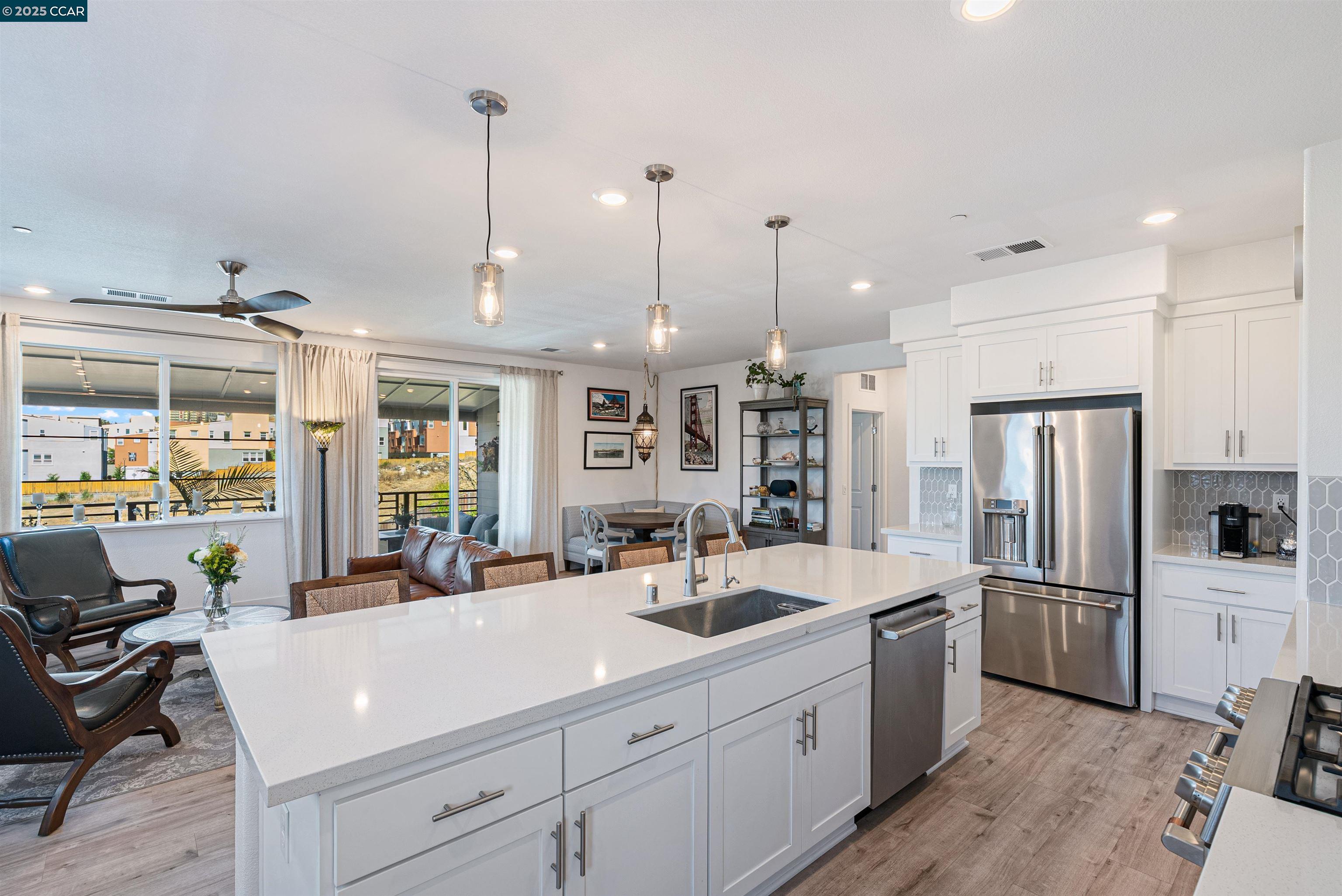 Photo #5: 41112173 Listing 
