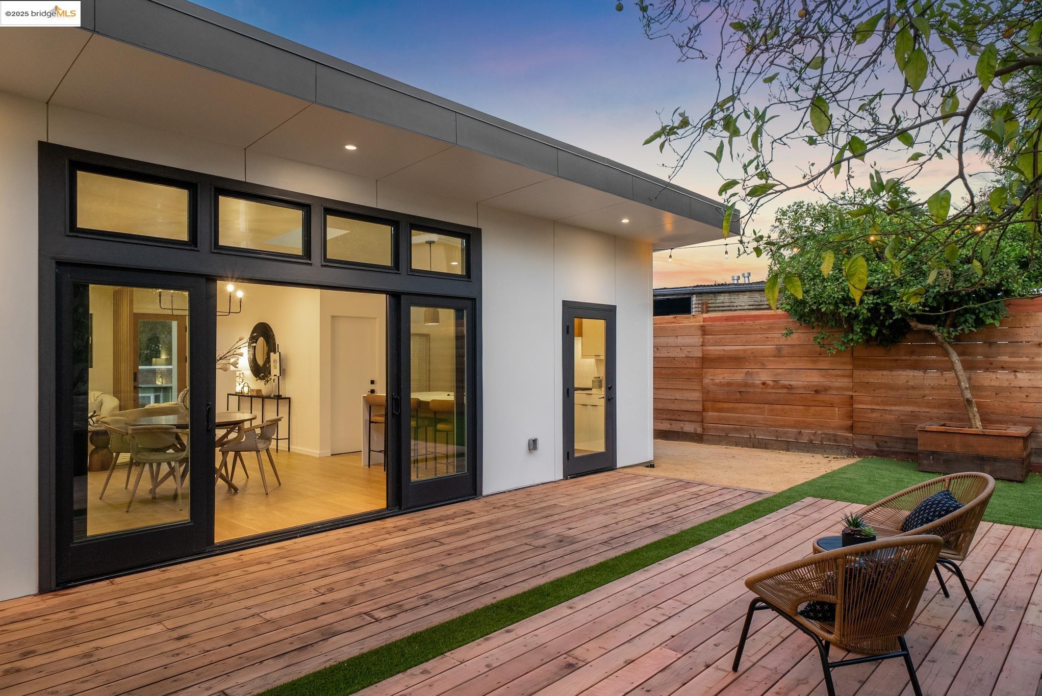 Detail Gallery Image 38 of 52 For 4616 Elmwood Rd, El Sobrante,  CA 94803 - 3 Beds | 2 Baths