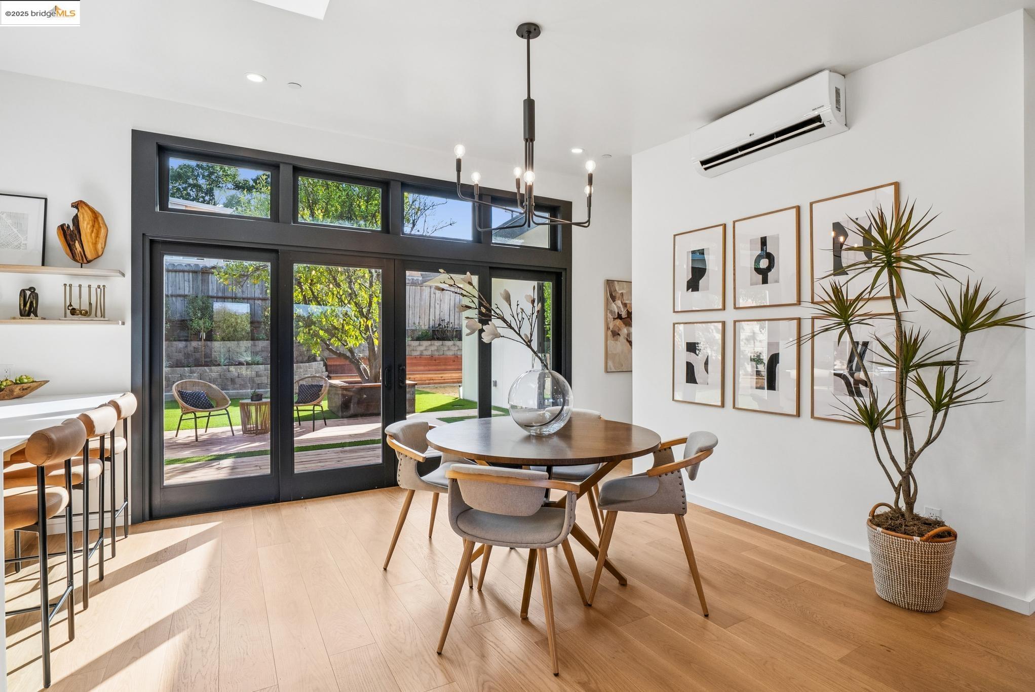 Detail Gallery Image 7 of 52 For 4616 Elmwood Rd, El Sobrante,  CA 94803 - 3 Beds | 2 Baths