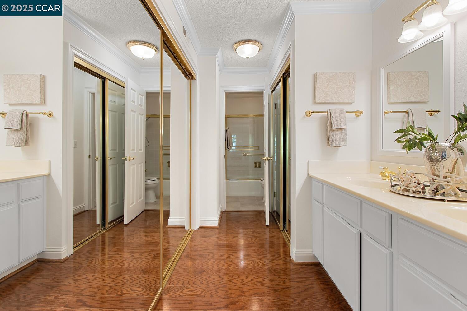 Photo #16: 41112181 Listing: Photo #16