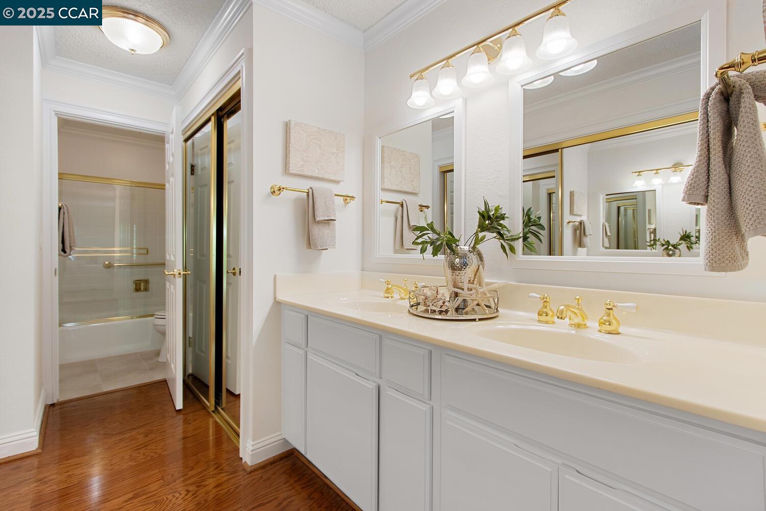 Photo #17: 41112181 Listing: Photo #17