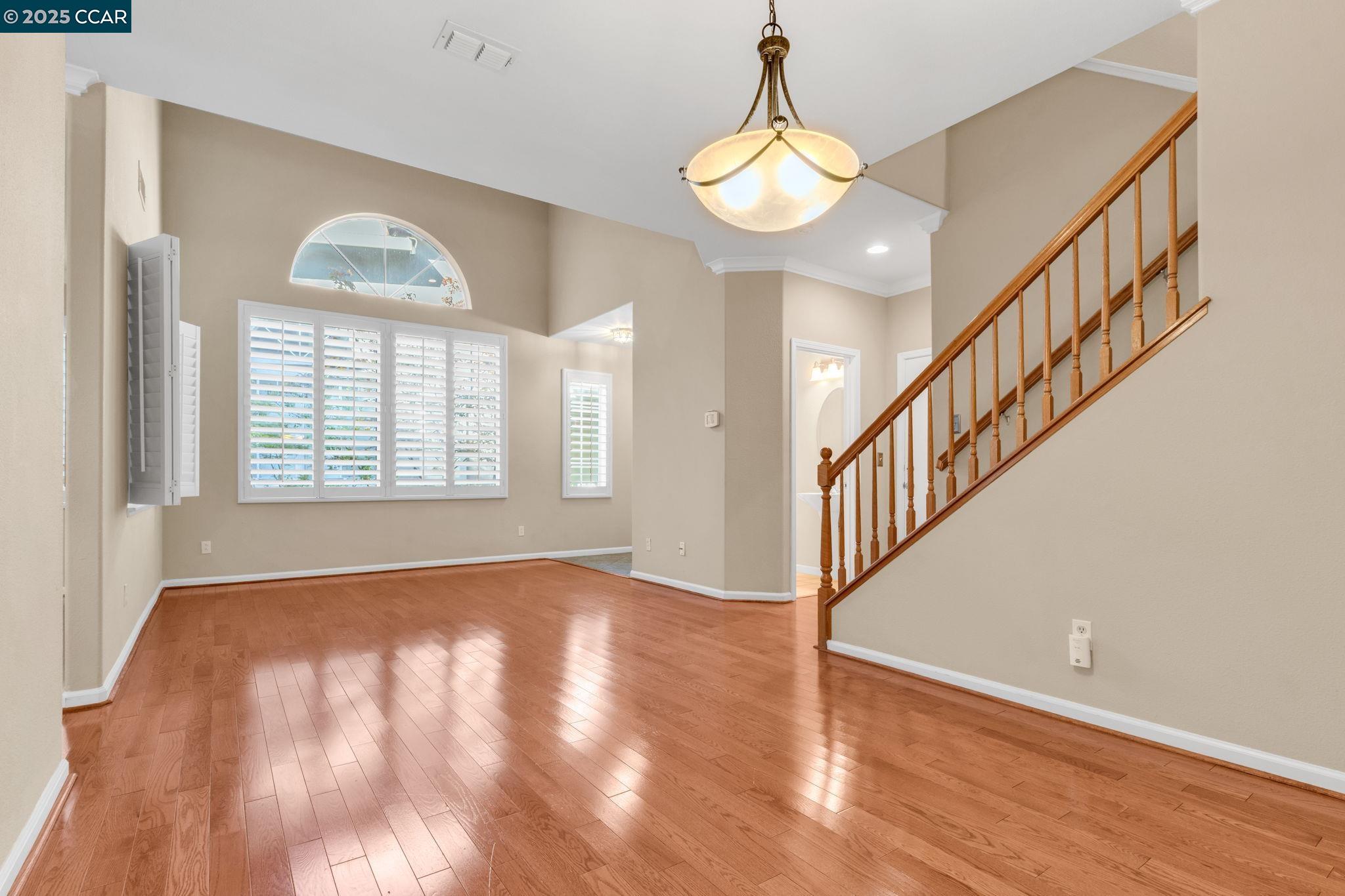 Photo #8: 41112186 Listing: Photo #8