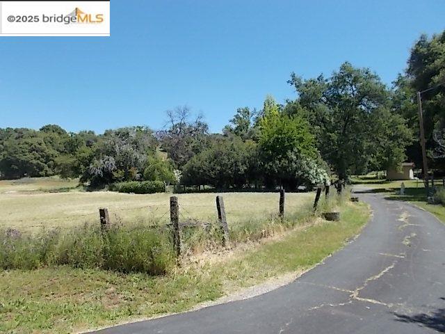 Detail Gallery Image 10 of 39 For 18215 18215 Aarondale Rd, Sonora,  CA 95370-9743 - 3 Beds | 2 Baths