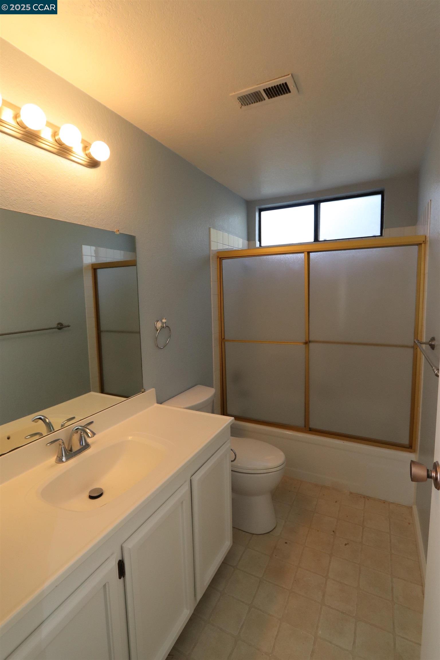Photo #6: 41112207 Listing 