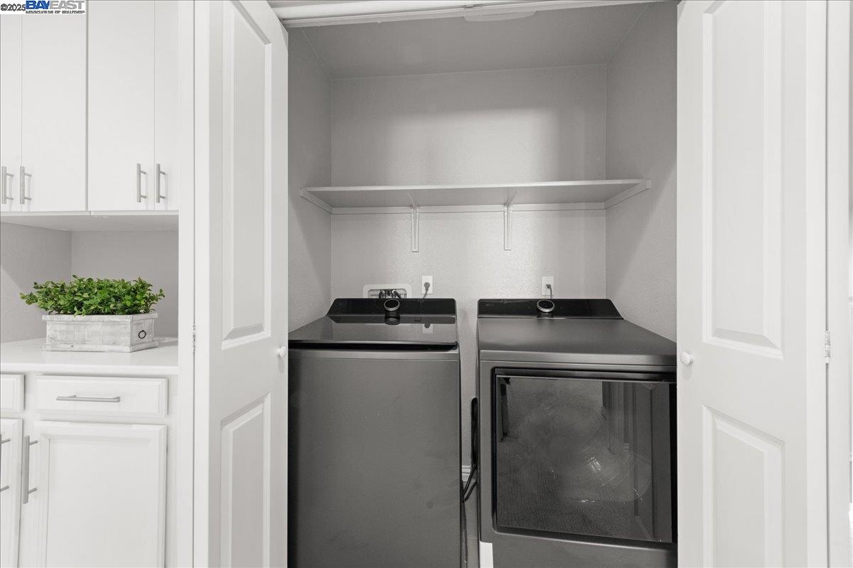 Detail Gallery Image 23 of 38 For 4386 Healdsburg Way, Dublin,  CA 94568 - 4 Beds | 3/1 Baths