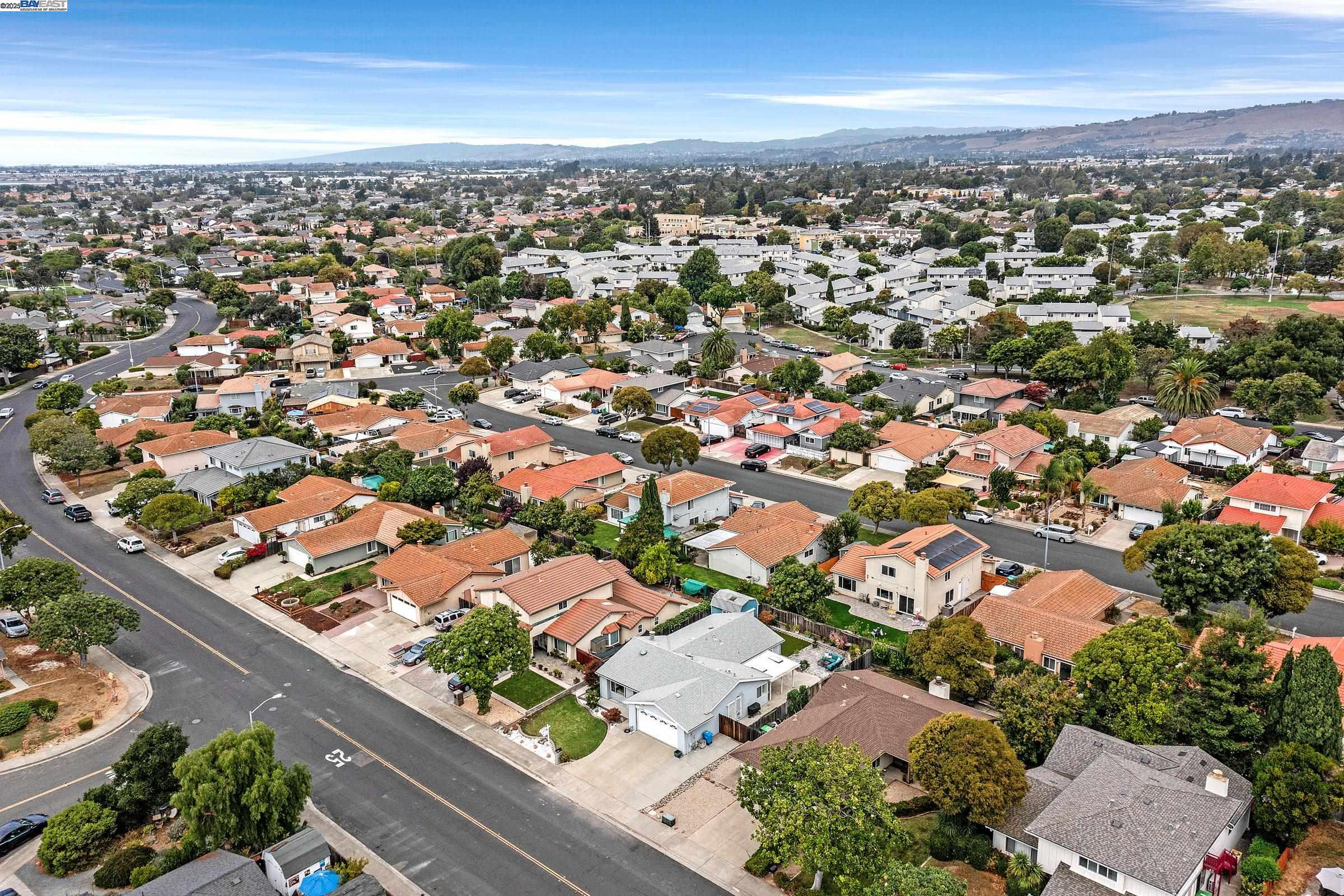 Detail Gallery Image 37 of 39 For 32451 Regents Blvd., Union City,  CA 94587 - 4 Beds | 2 Baths