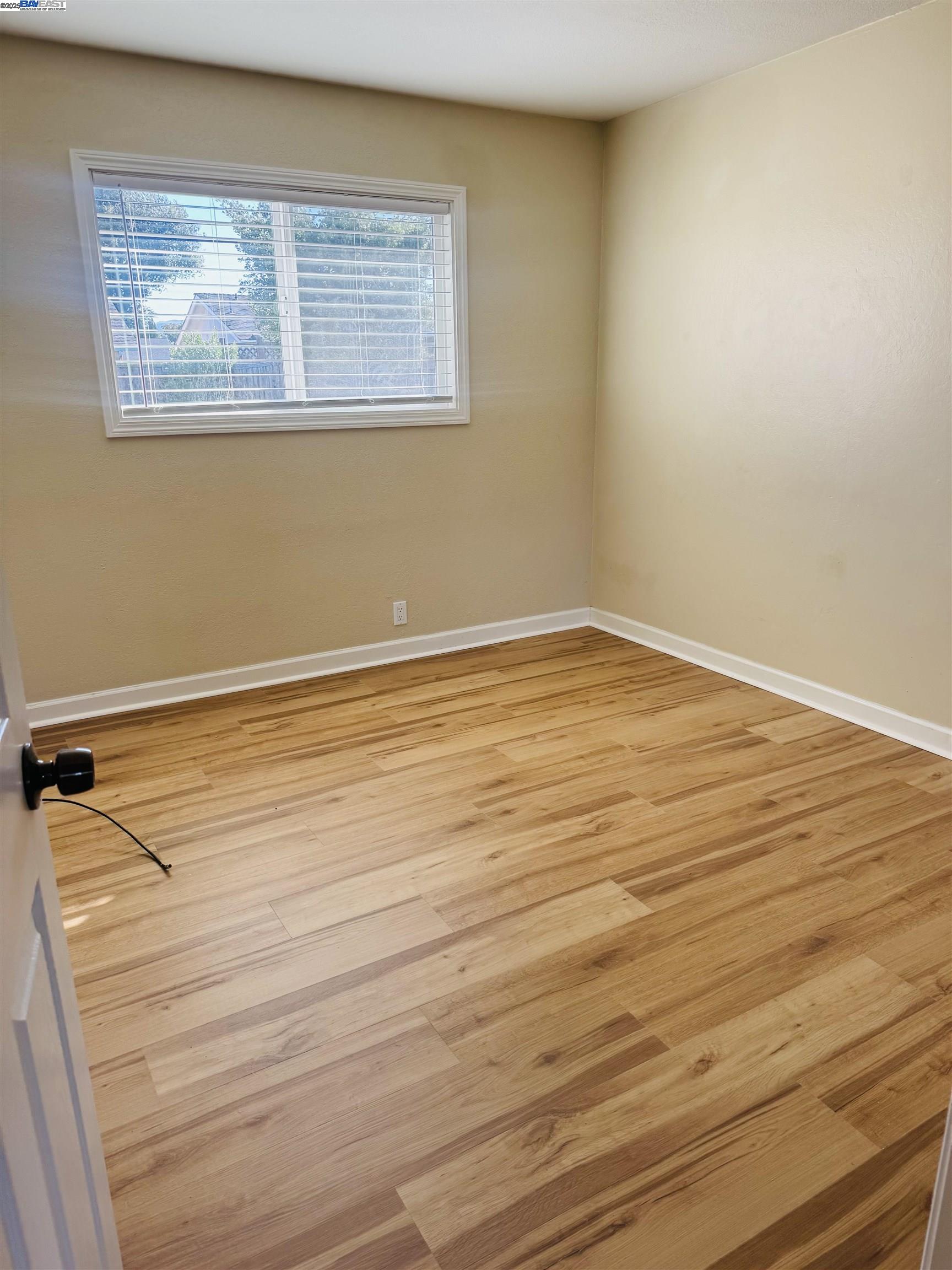 Detail Gallery Image 19 of 27 For 8320 Davona Dr, Dublin,  CA 94568 - 3 Beds | 2 Baths