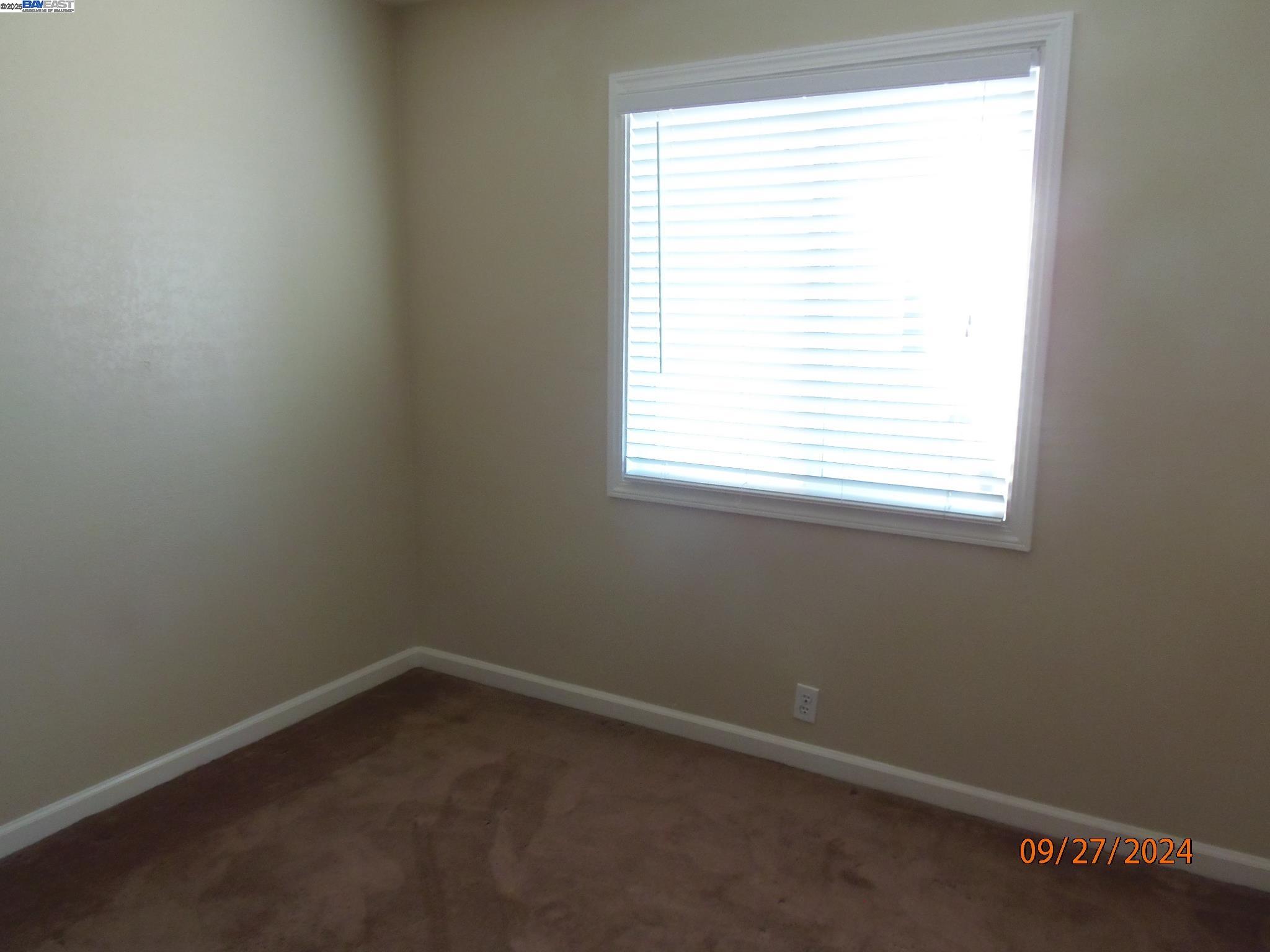 Detail Gallery Image 23 of 27 For 8320 Davona Dr, Dublin,  CA 94568 - 3 Beds | 2 Baths