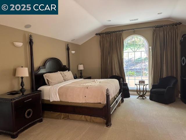 Detail Gallery Image 10 of 19 For 102 Overhill Rd, Orinda,  CA 94563 - 5 Beds | 4/1 Baths