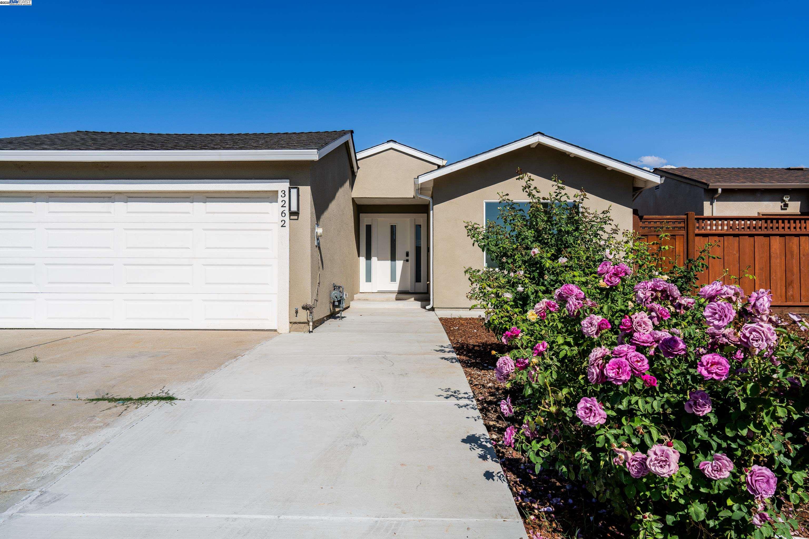 Front Image Thumbnail for BE41112250