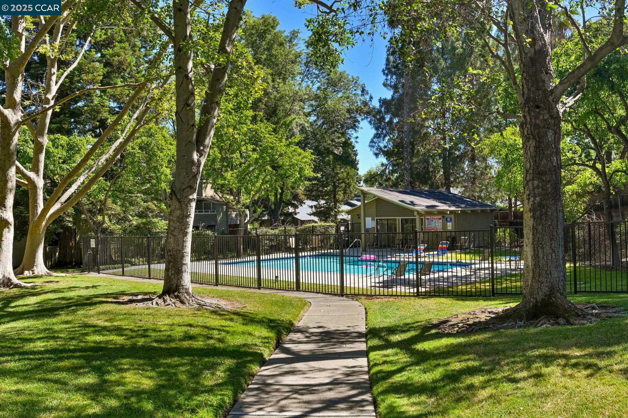 Photo #26: 41112257 Listing: Photo #26