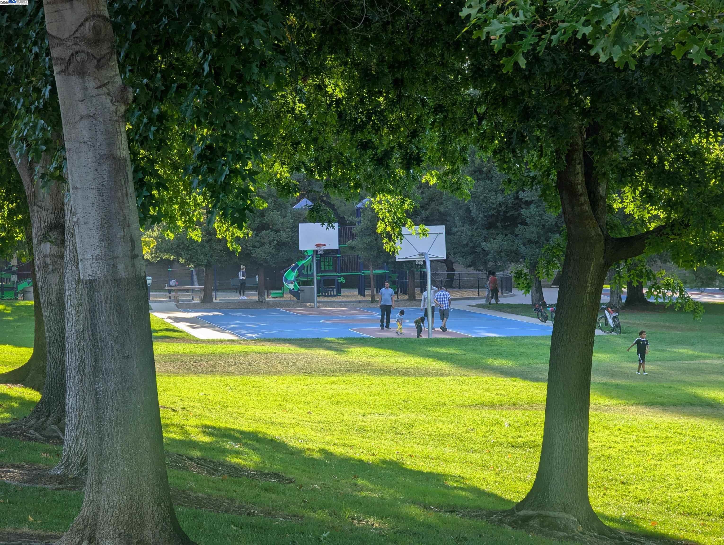 Detail Gallery Image 28 of 33 For 744 Palomino Drive, Pleasanton,  CA 94566 - 3 Beds | 2/1 Baths