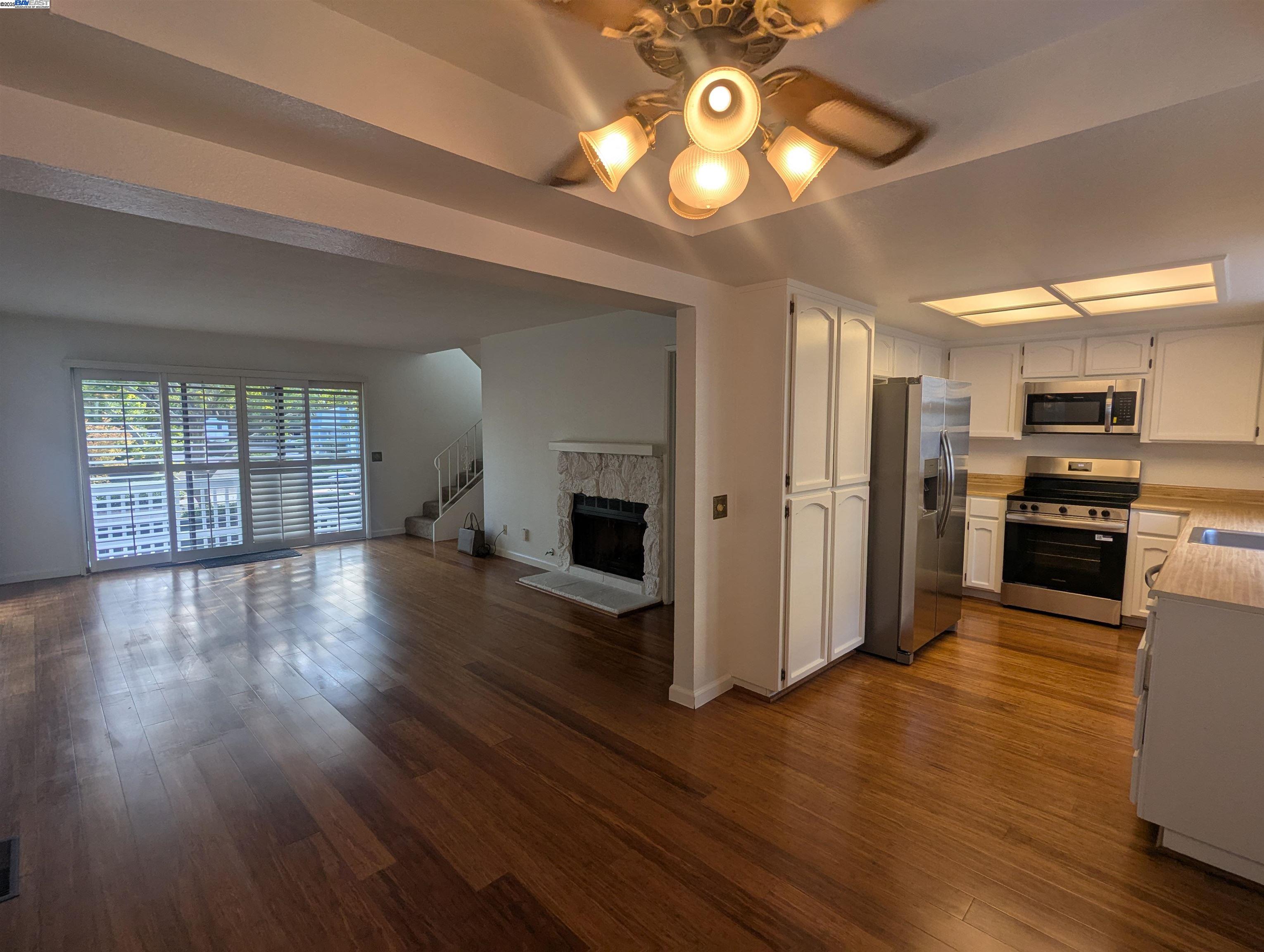 Detail Gallery Image 6 of 33 For 744 Palomino Drive, Pleasanton,  CA 94566 - 3 Beds | 2/1 Baths