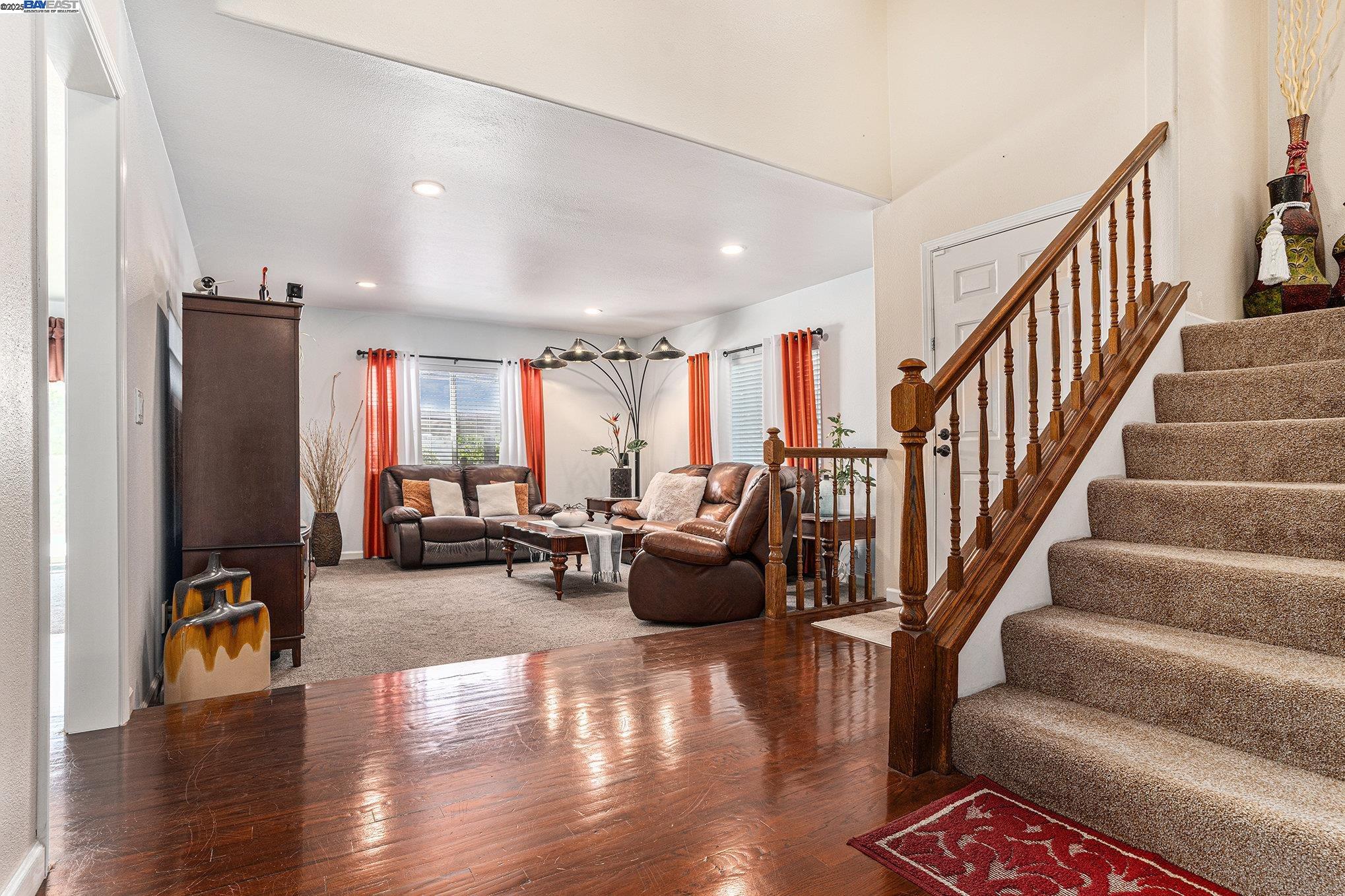 Detail Gallery Image 8 of 33 For 111 Overacker Ter, Fremont,  CA 94536 - 4 Beds | 2/1 Baths