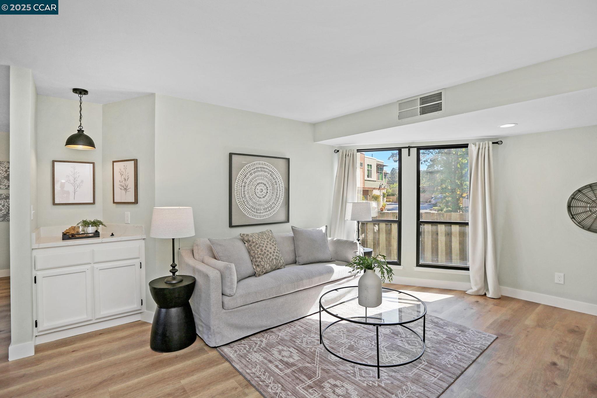 Photo #4: 41112289 Listing 