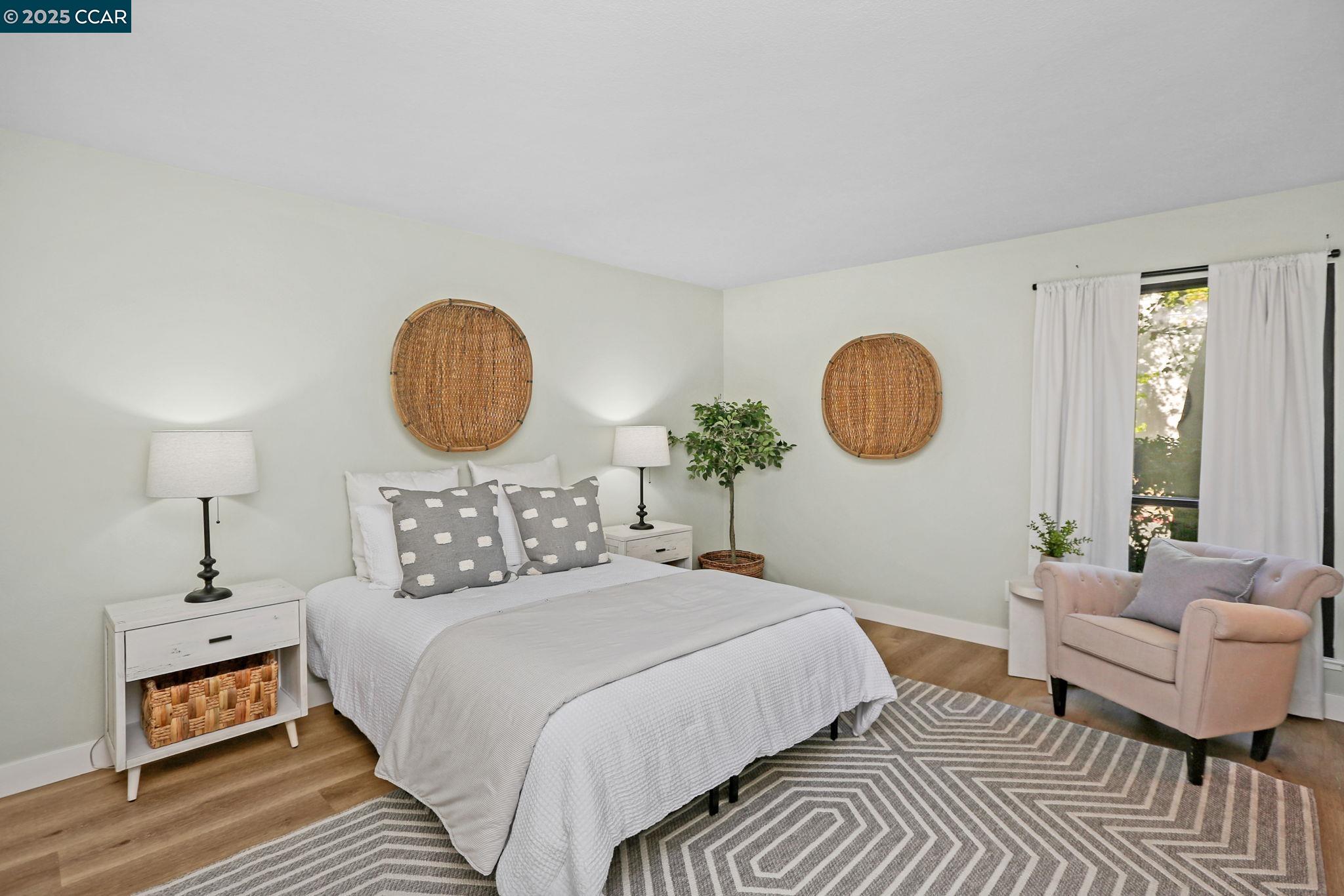 Photo #8: 41112289 Listing: Photo #8