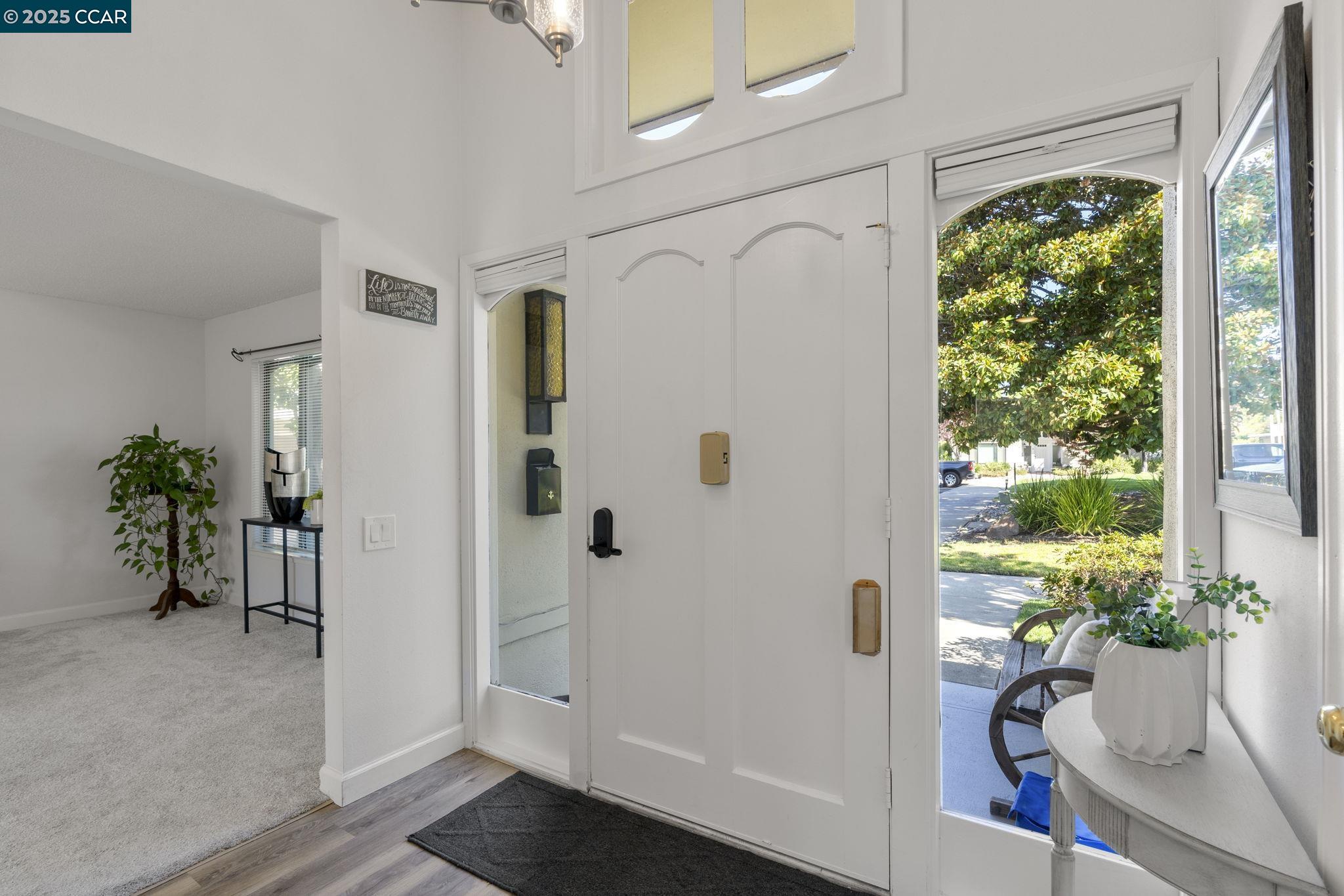 Photo #2: 41112293 Listing 