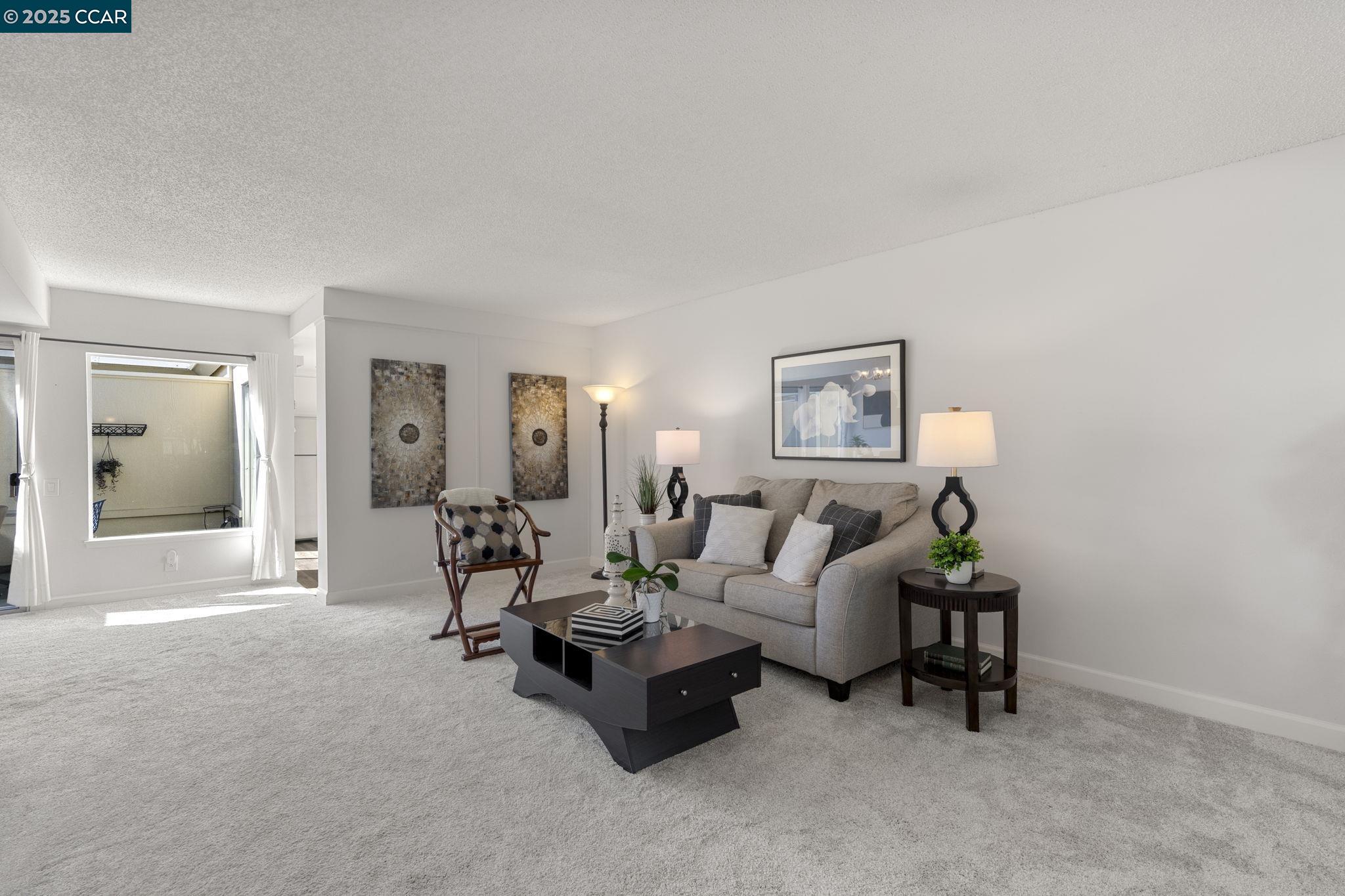 Photo #4: 41112293 Listing 