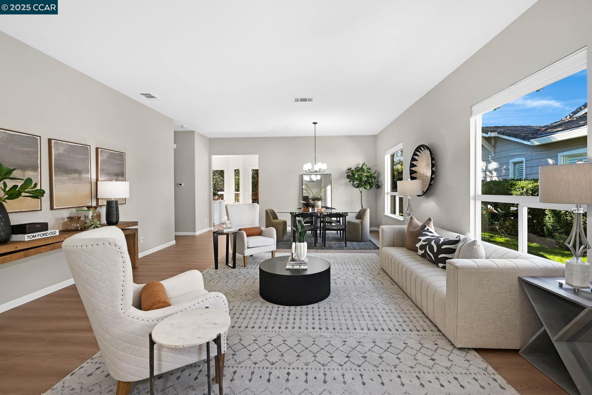 Photo #3: 41112294 Listing 