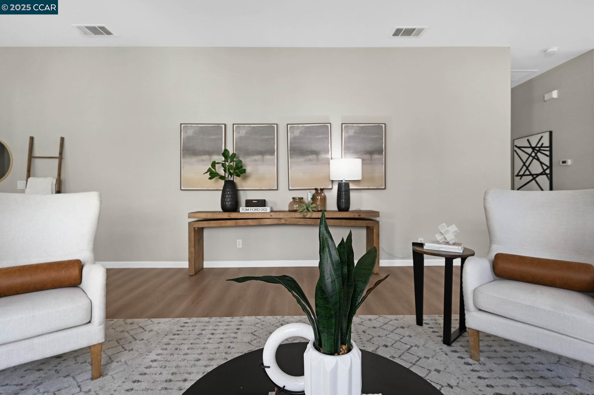Photo #6: 41112294 Listing 