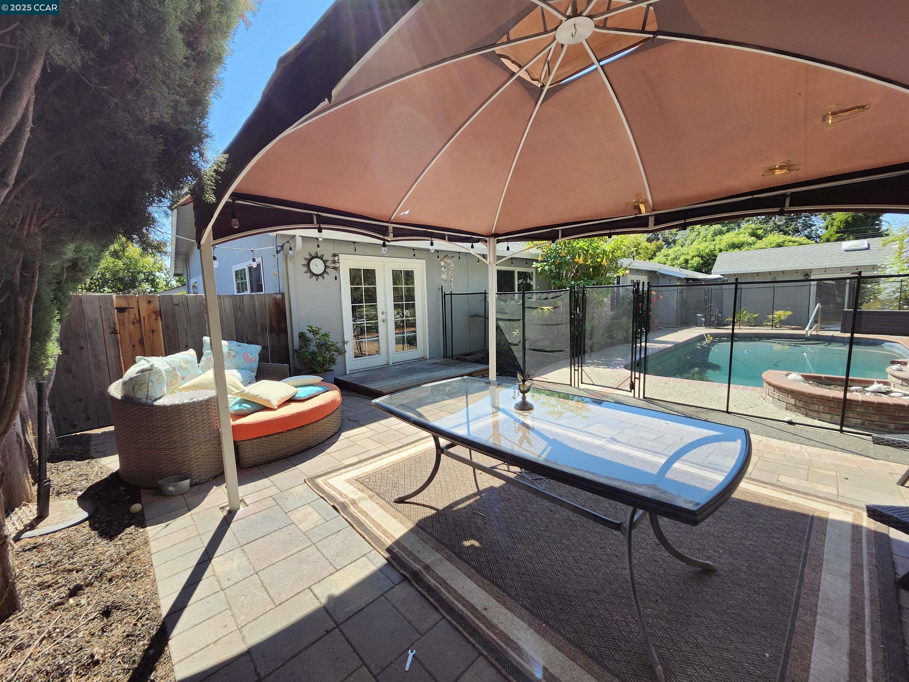 Detail Gallery Image 34 of 53 For 3479 Rose Ct, Concord,  CA 94519 - 4 Beds | 3 Baths