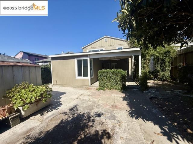 Detail Gallery Image 18 of 18 For 2706 Short St, Oakland,  CA 94619 - 3 Beds | 2 Baths