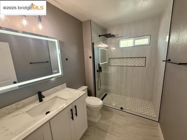 Detail Gallery Image 6 of 18 For 2706 Short St, Oakland,  CA 94619 - 3 Beds | 2 Baths