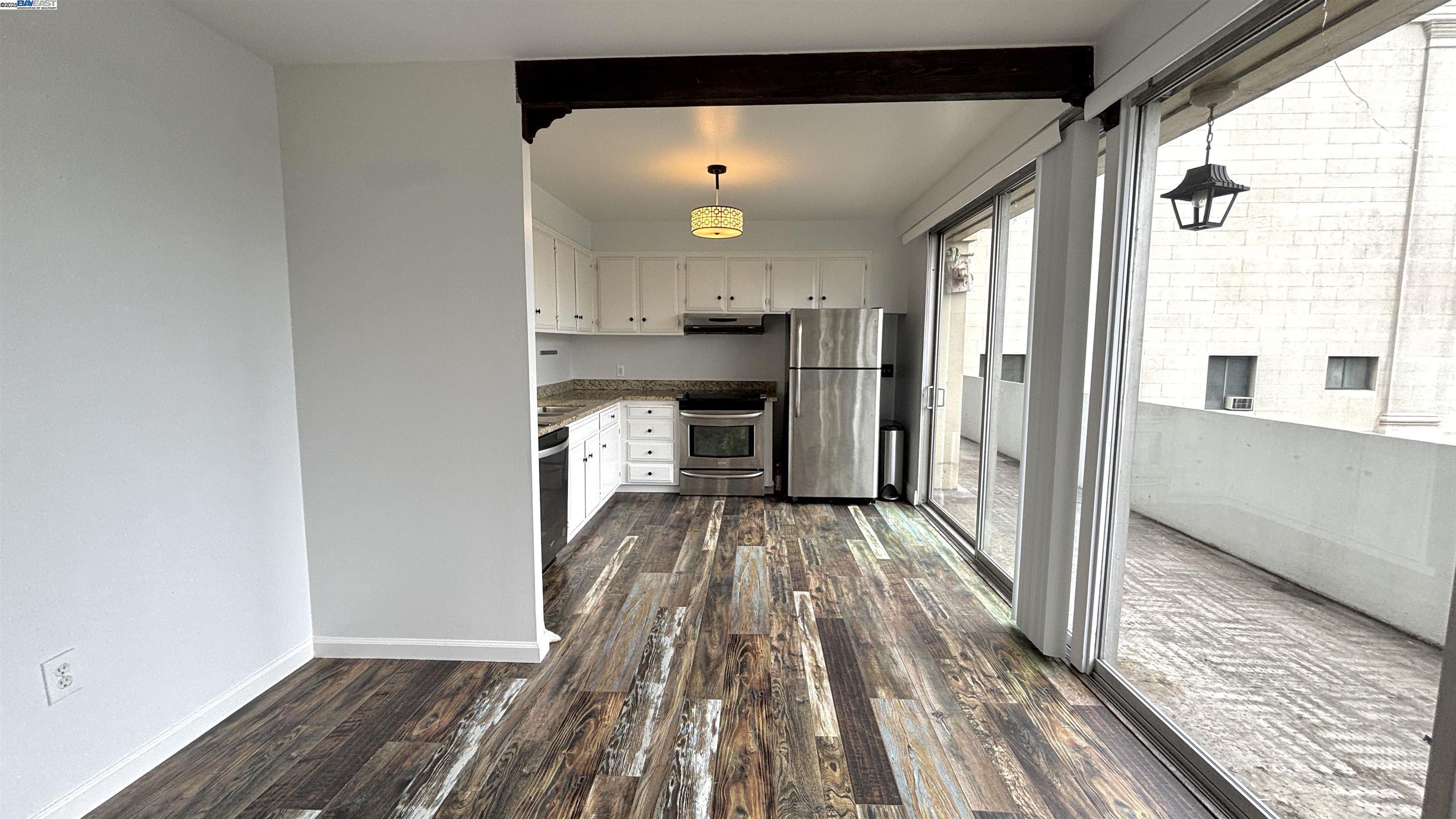 Photo #3: 41112312 Listing 