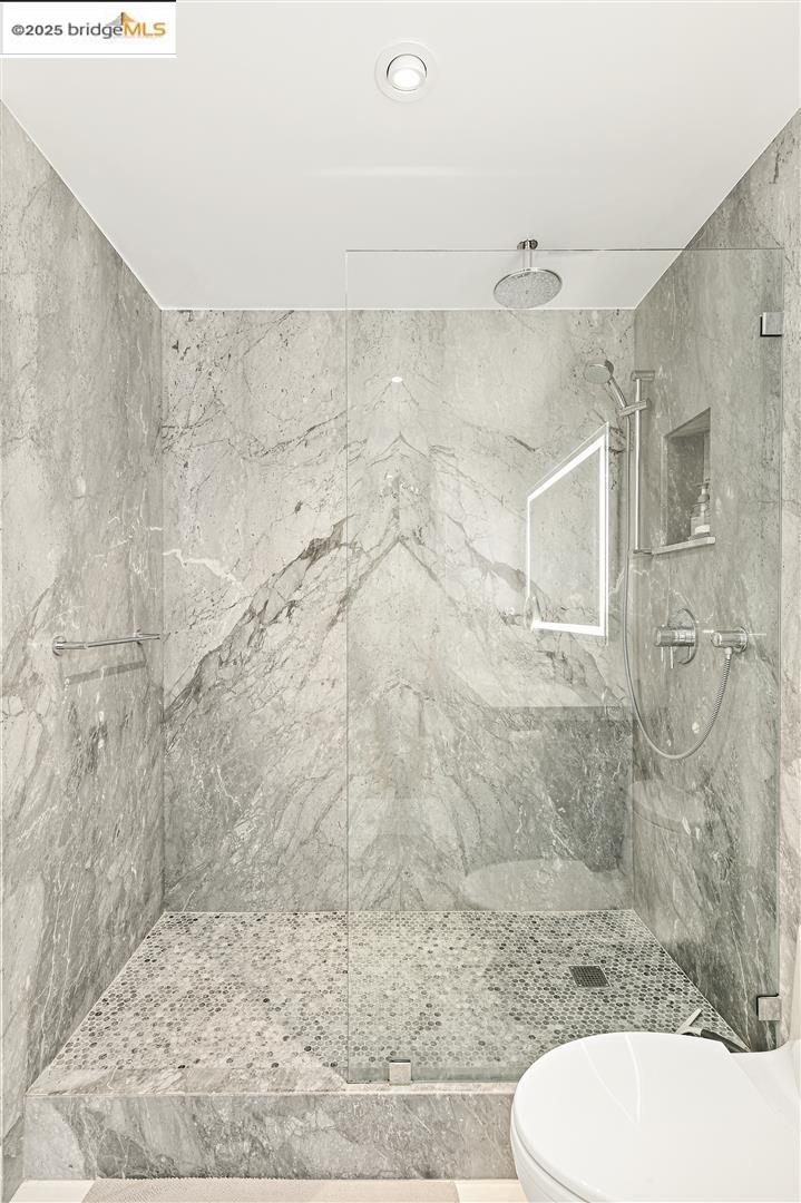 Photo #17: 41112327 Listing: Photo #17