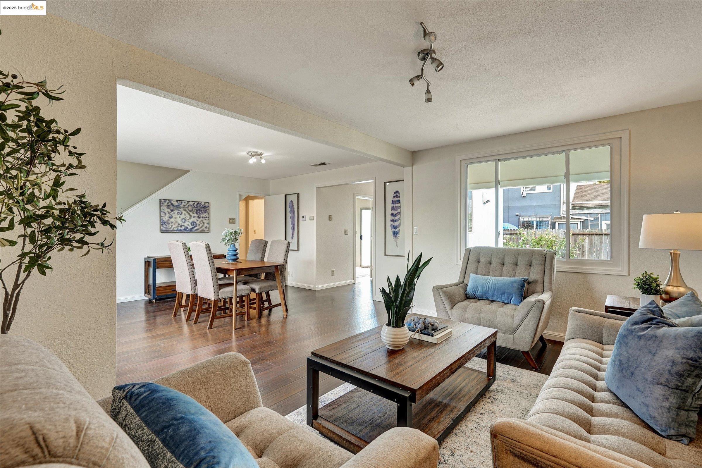 Photo #7: 41112343 Listing: Photo #7