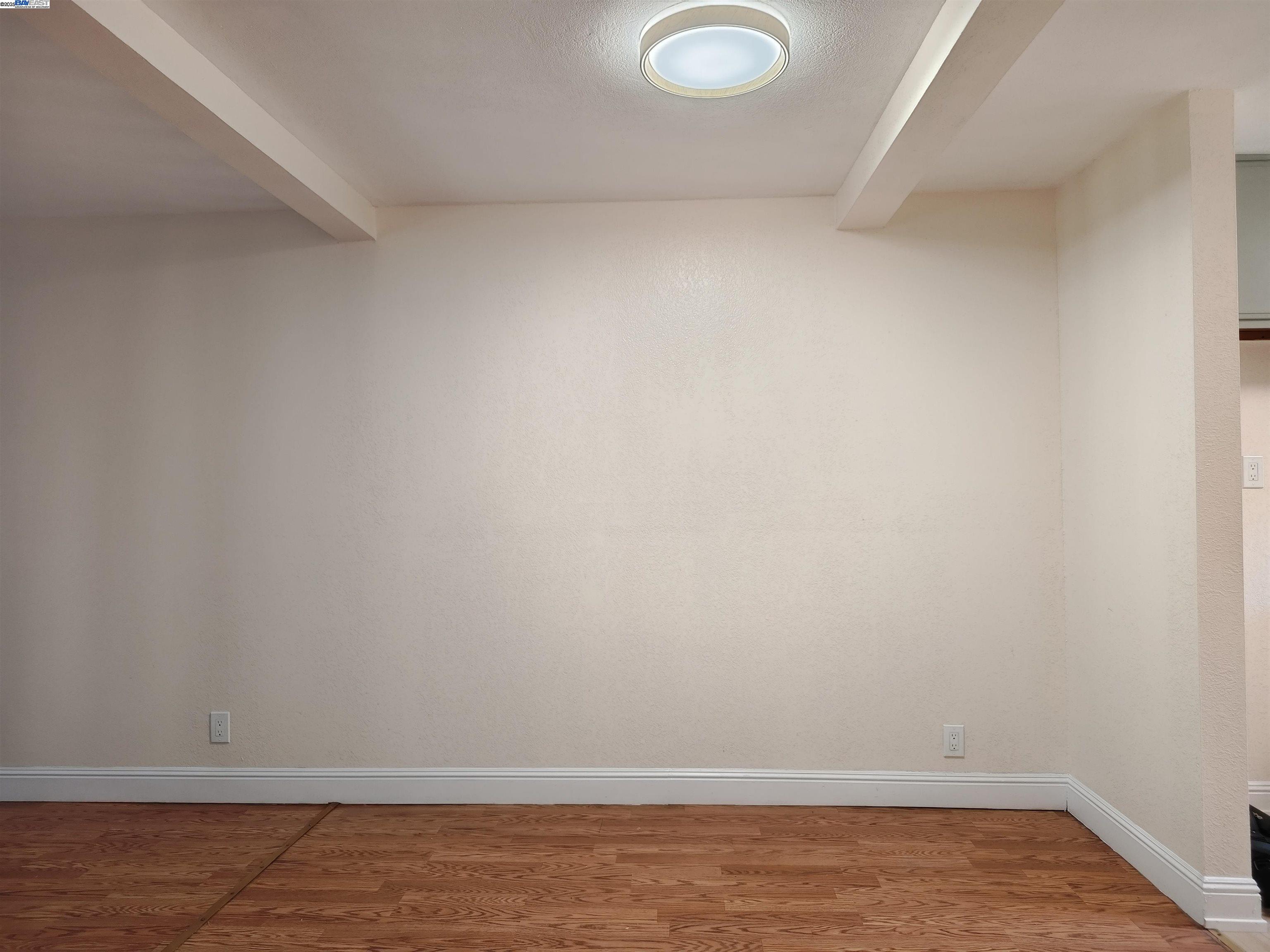 Photo #11: 41112358 Listing: Photo #11