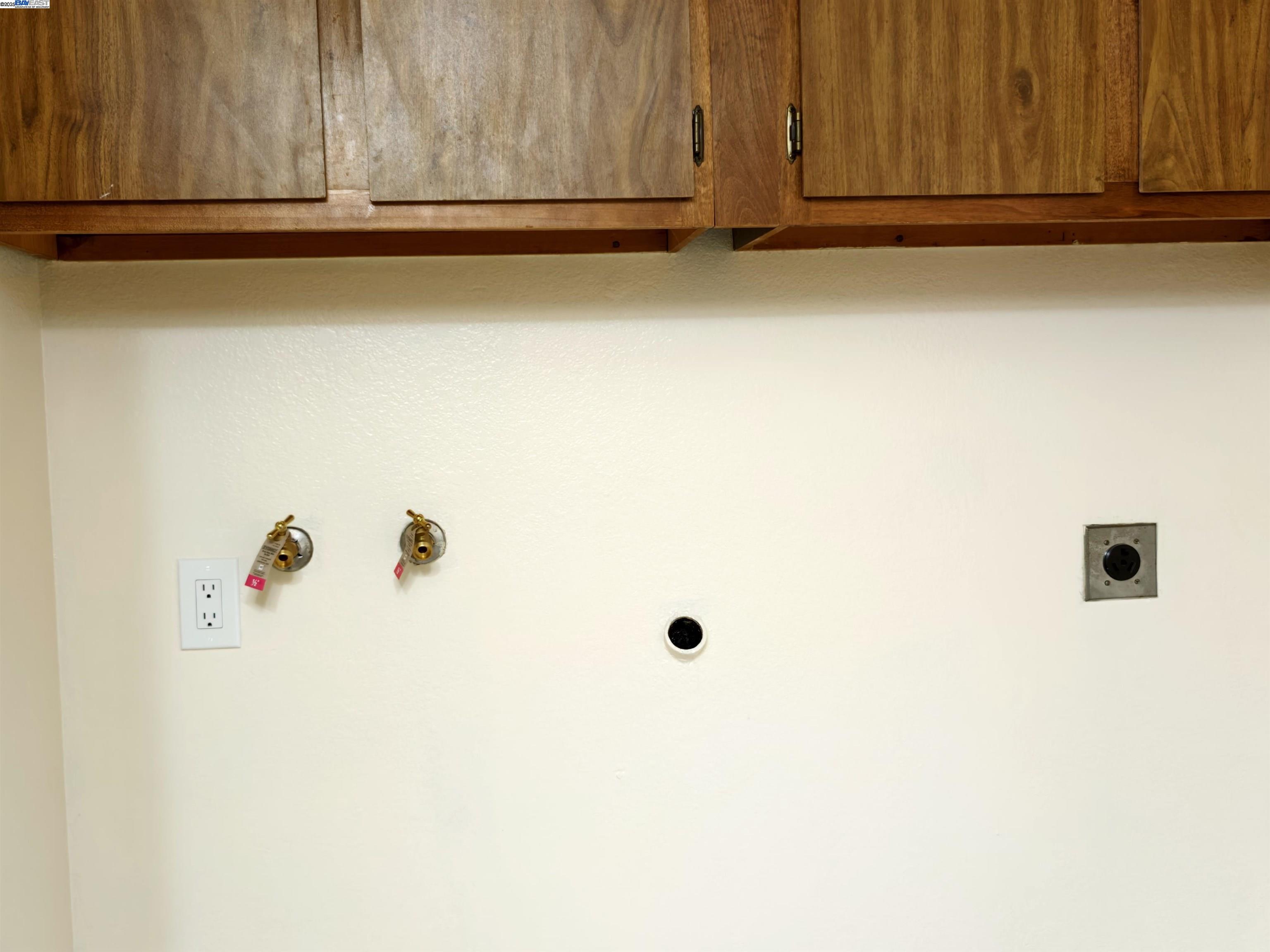 Photo #15: 41112358 Listing: Photo #15