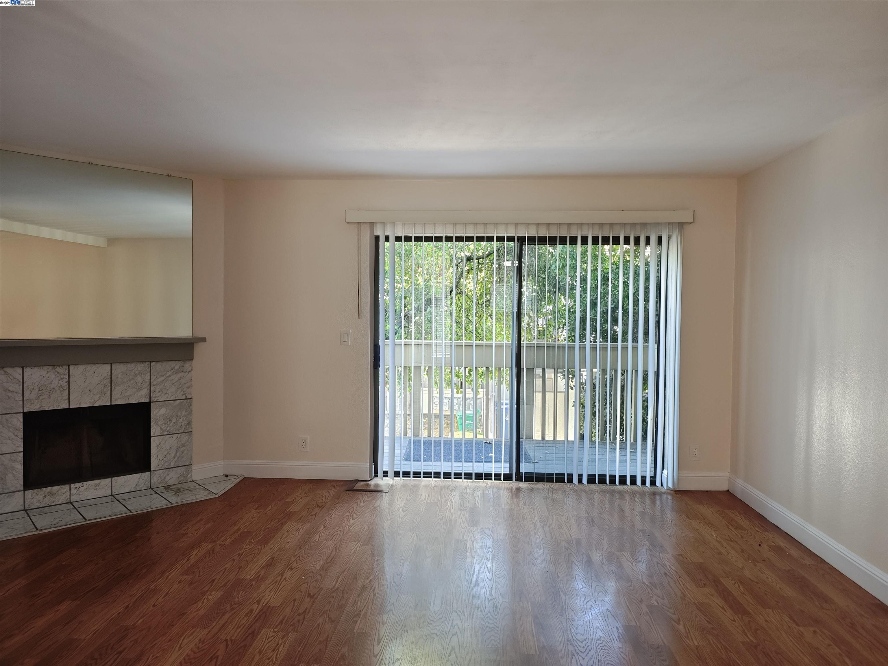 Photo #9: 41112358 Listing: Photo #9