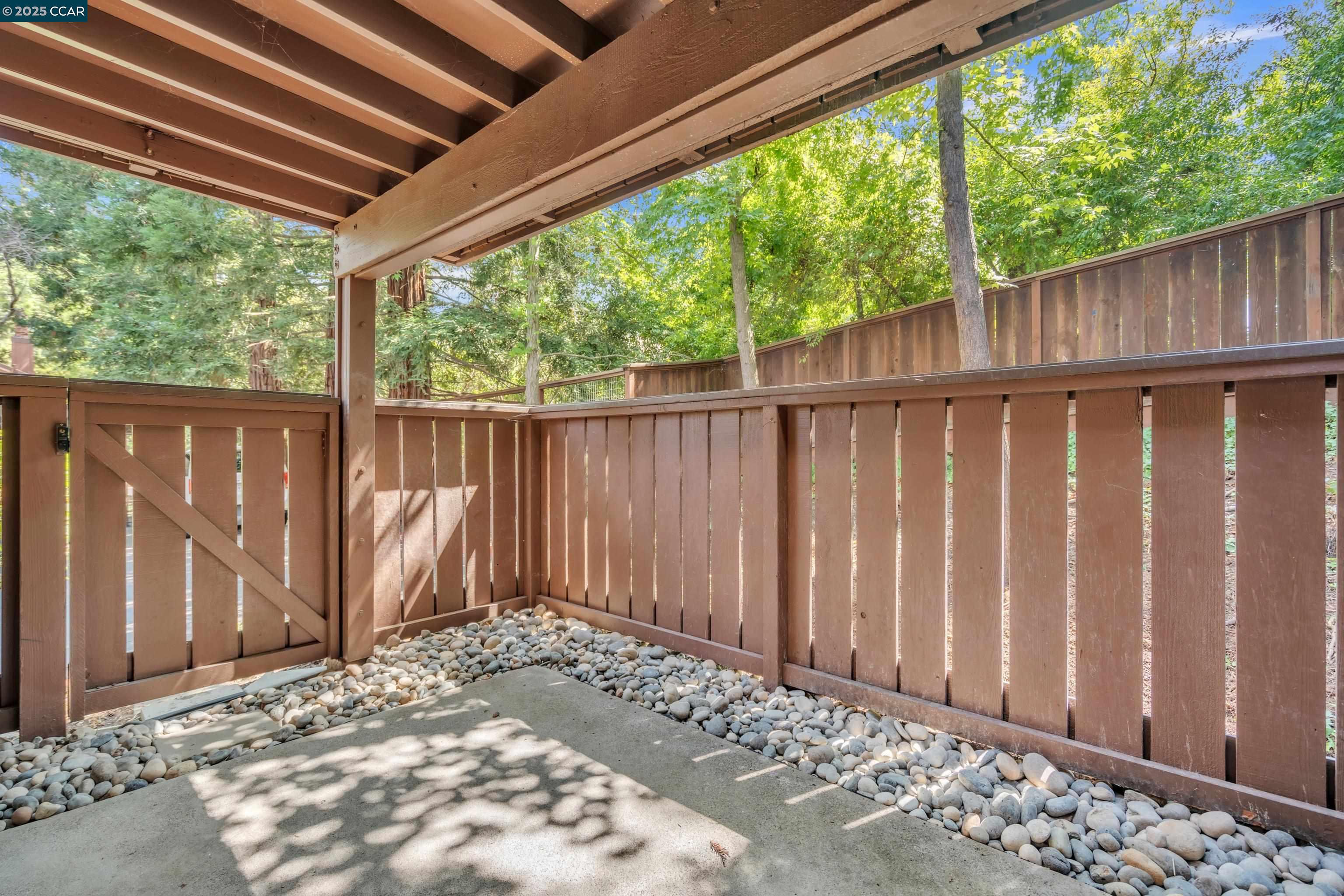 Photo #23: 41112359 Listing: Photo #23