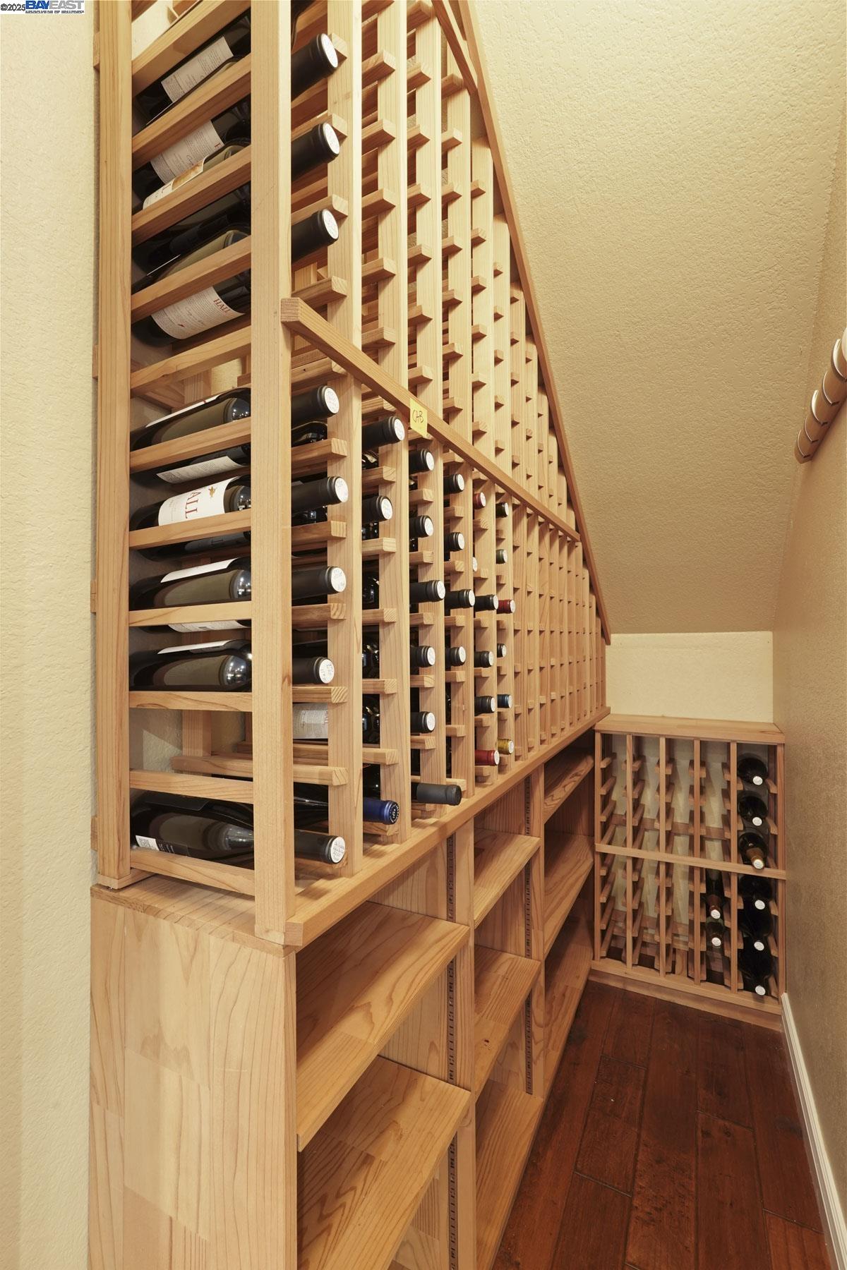 Photo #8: 41112360 Listing: Photo #8